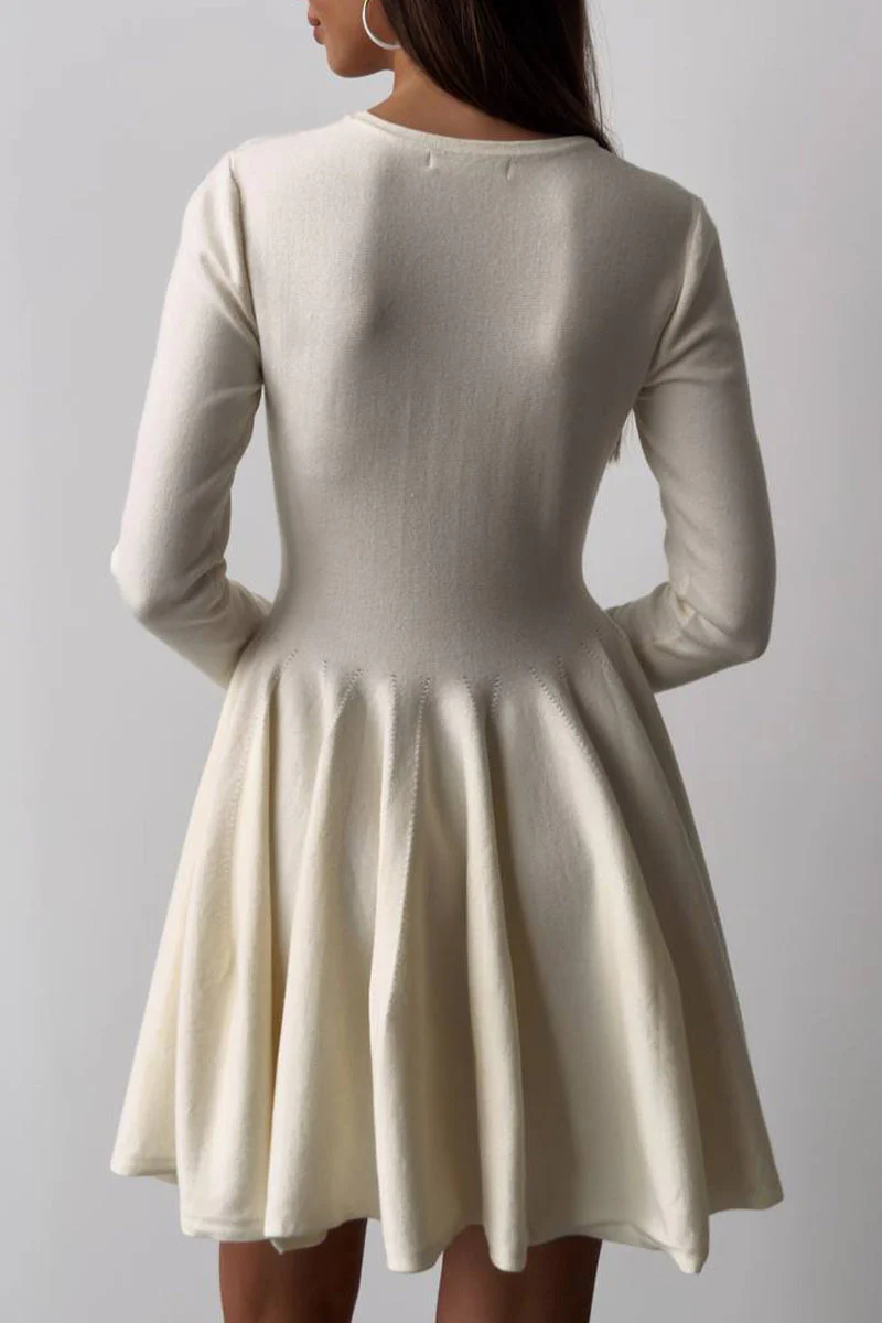 Ruched O-Neck Knit Sweater DressClistos