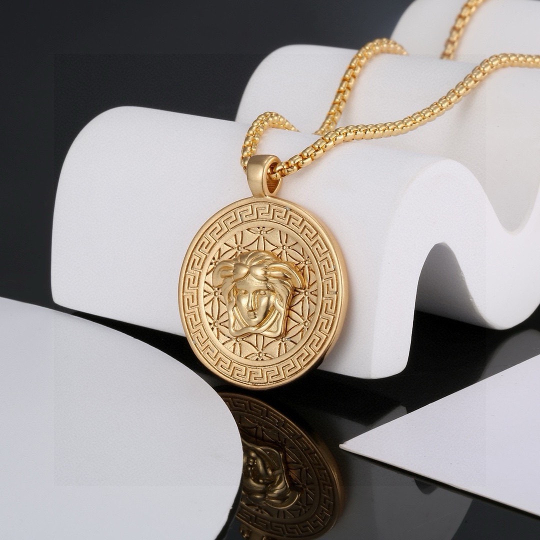 Versace thick necklace - cnluxepick