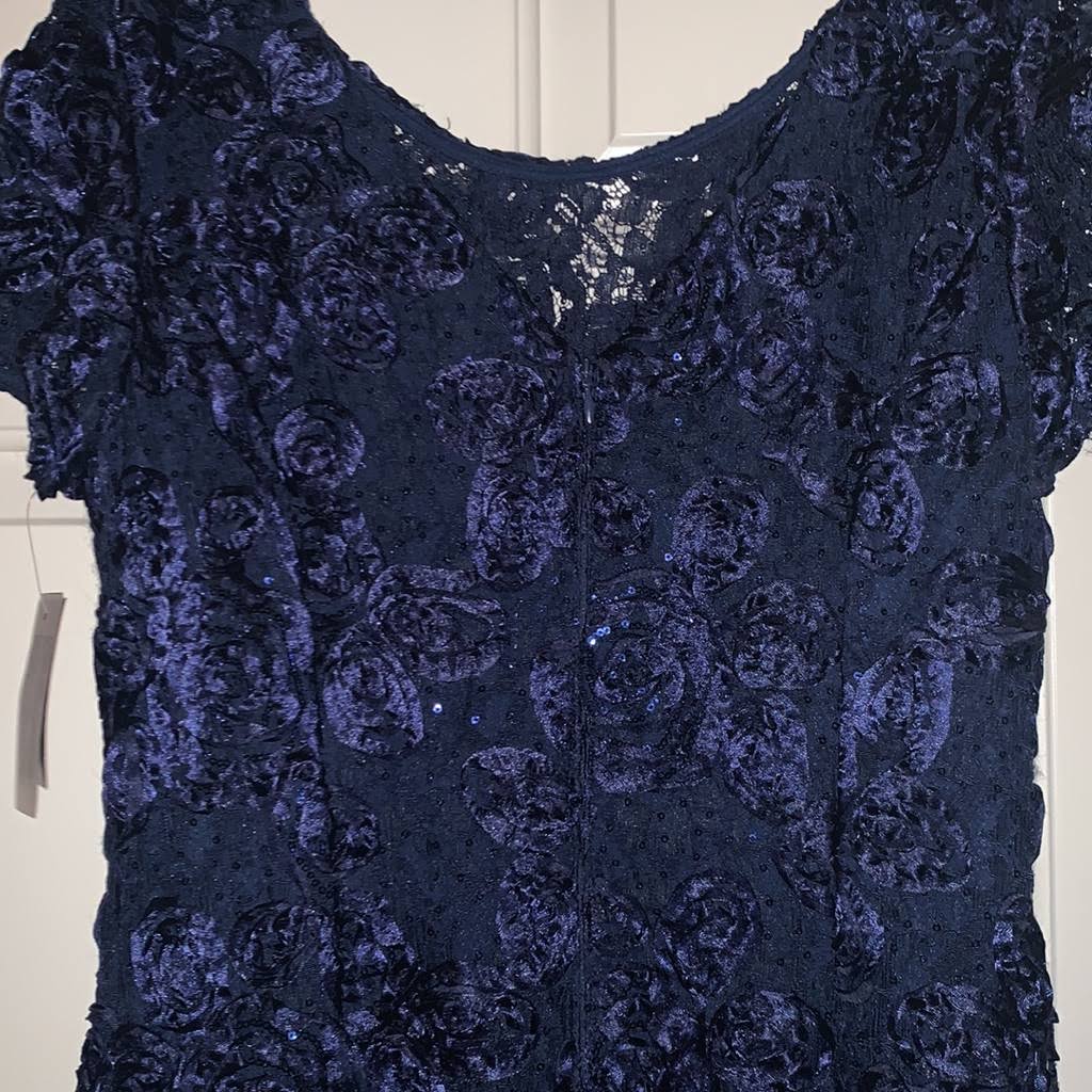 Alex Evenings Rosette A-Line Gown - 12 / Navy