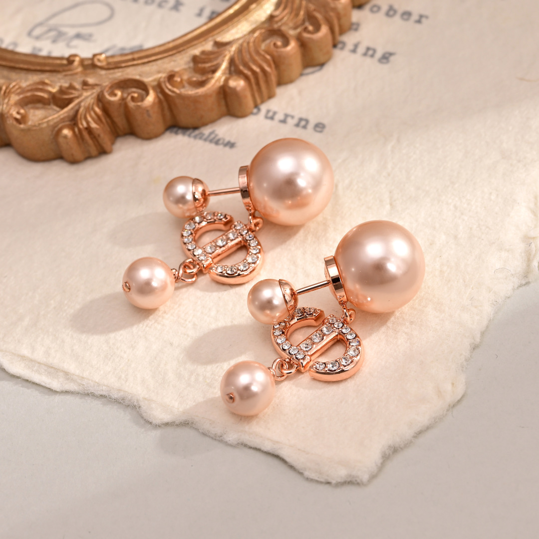 Dior Letter Earrings - cnluxepick