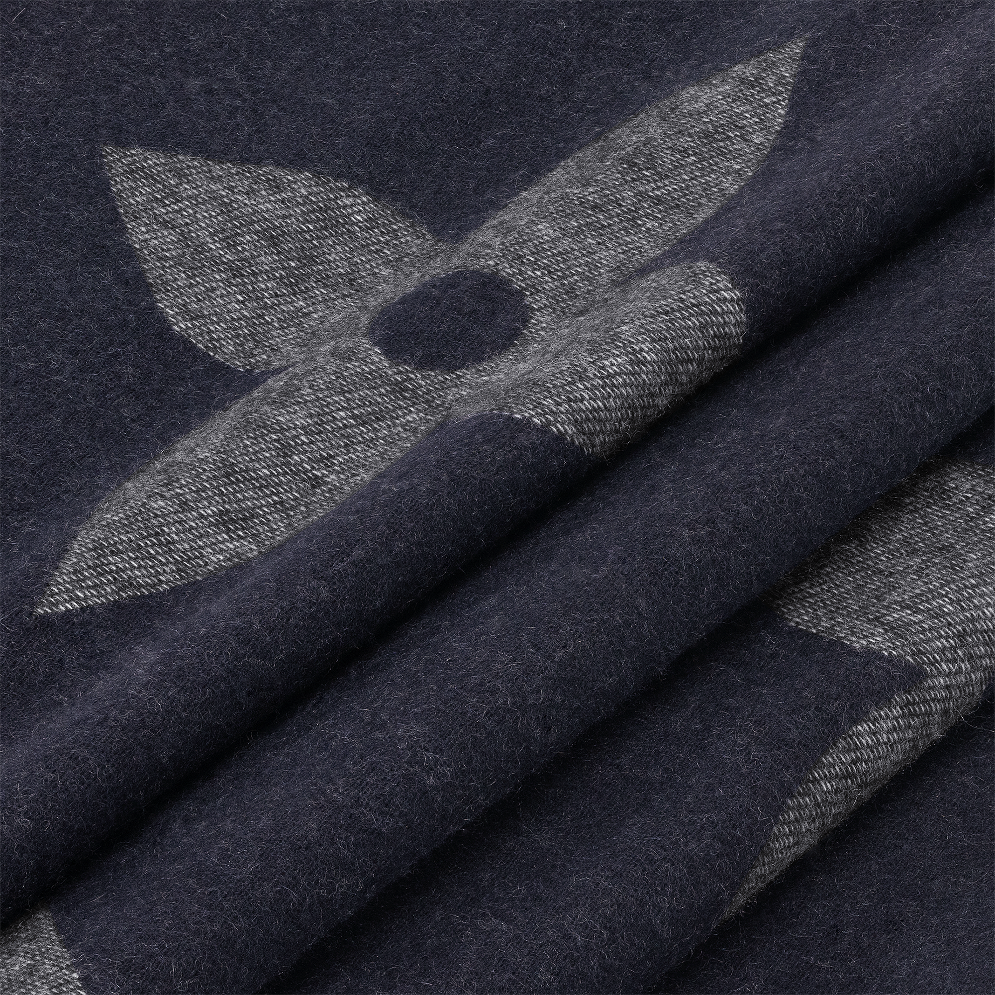 모노그램 자이언트 (Monogram Giant) 스카프