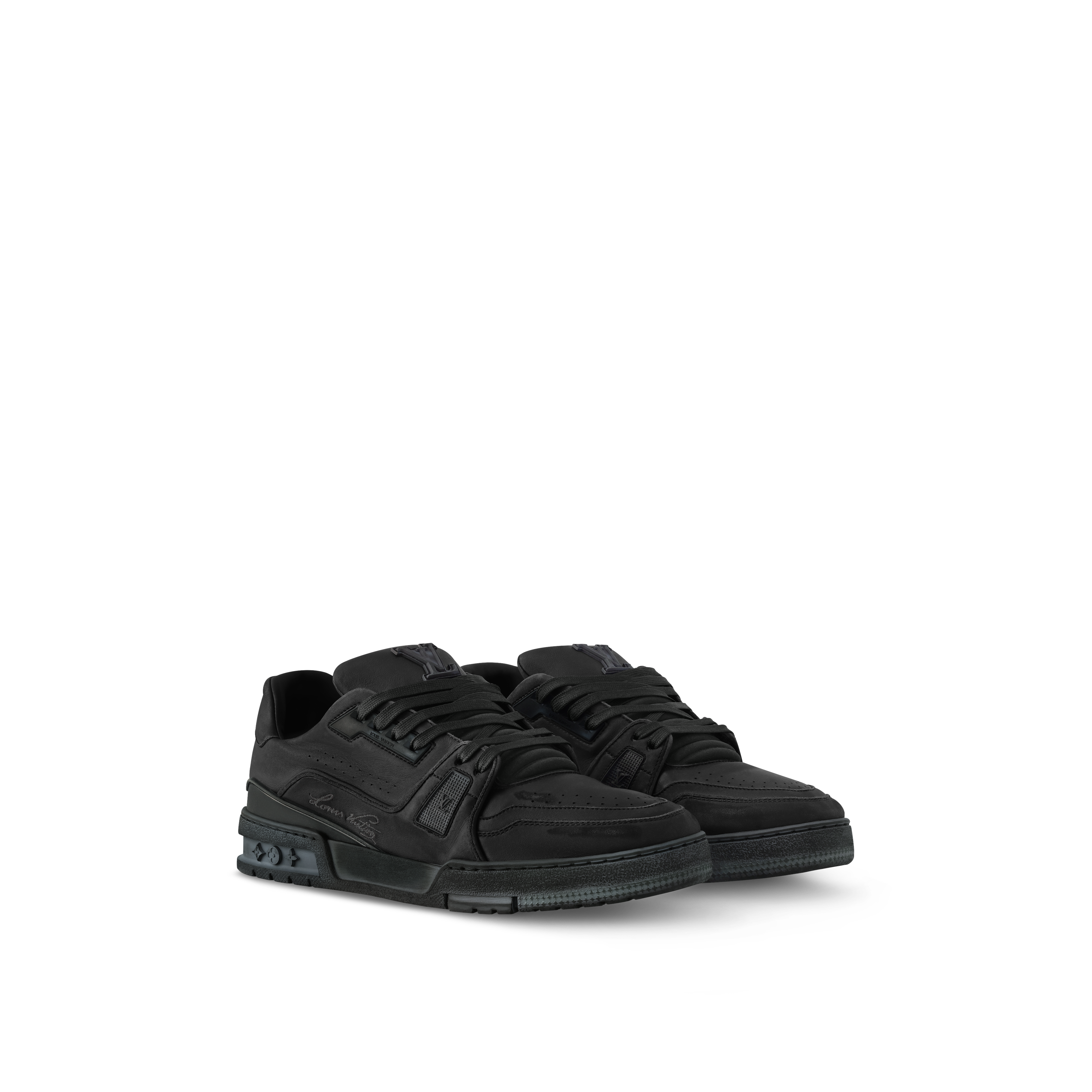 LV 트레이너 디스트레스드 스니커즈