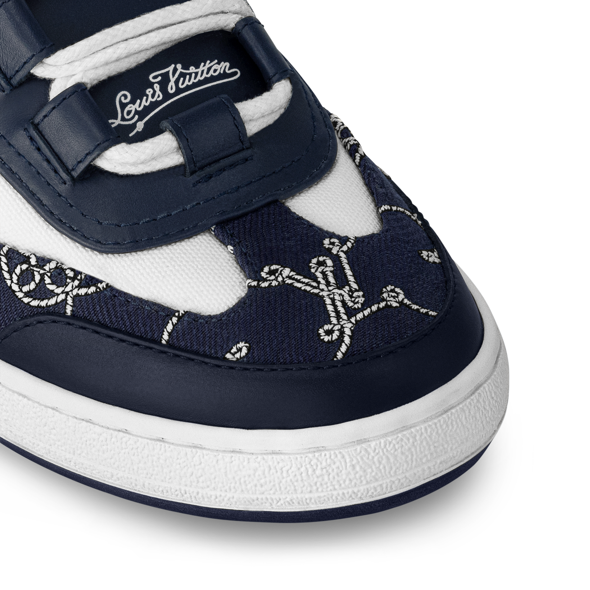 루 오픈 백 스니커즈