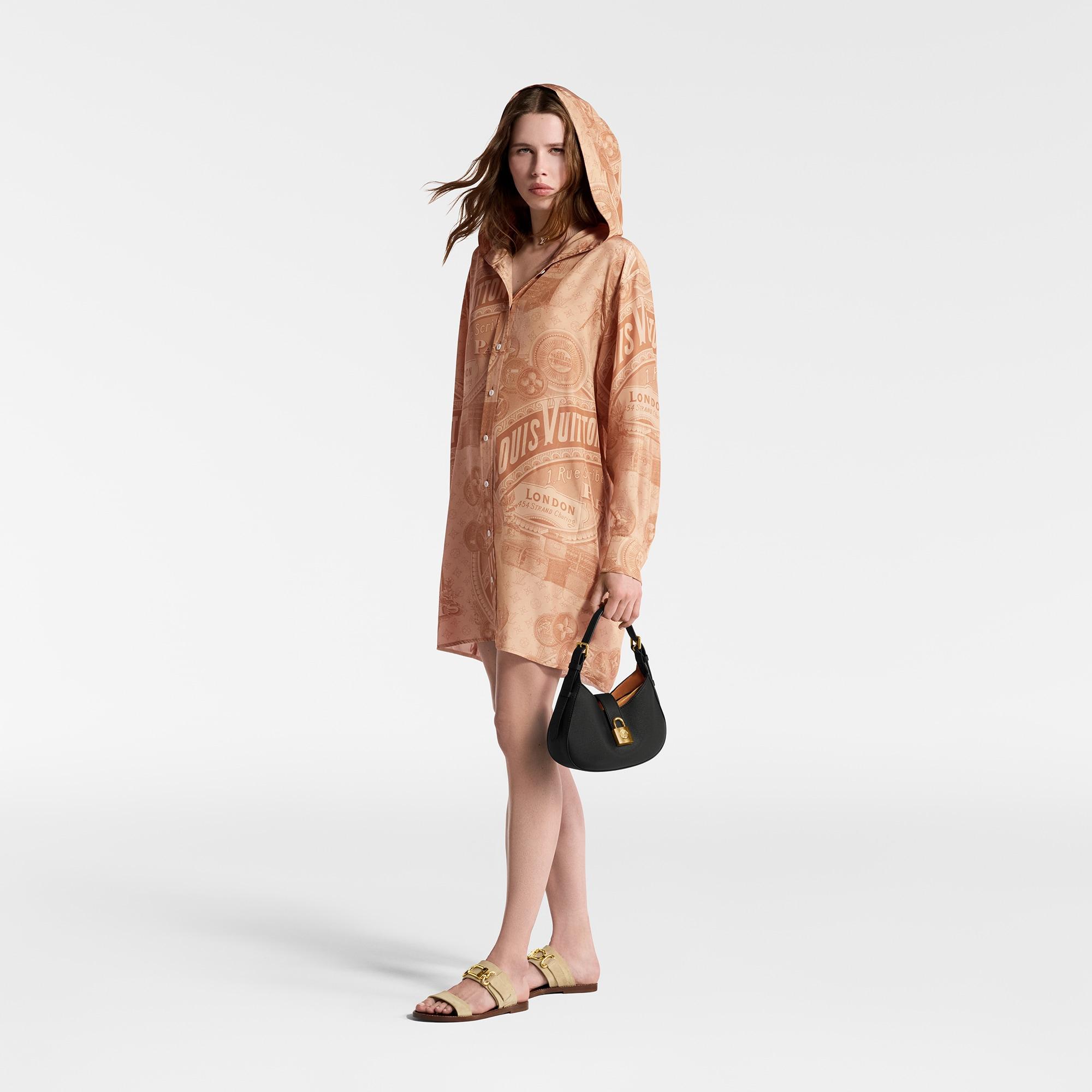 로우 키 숄더 백