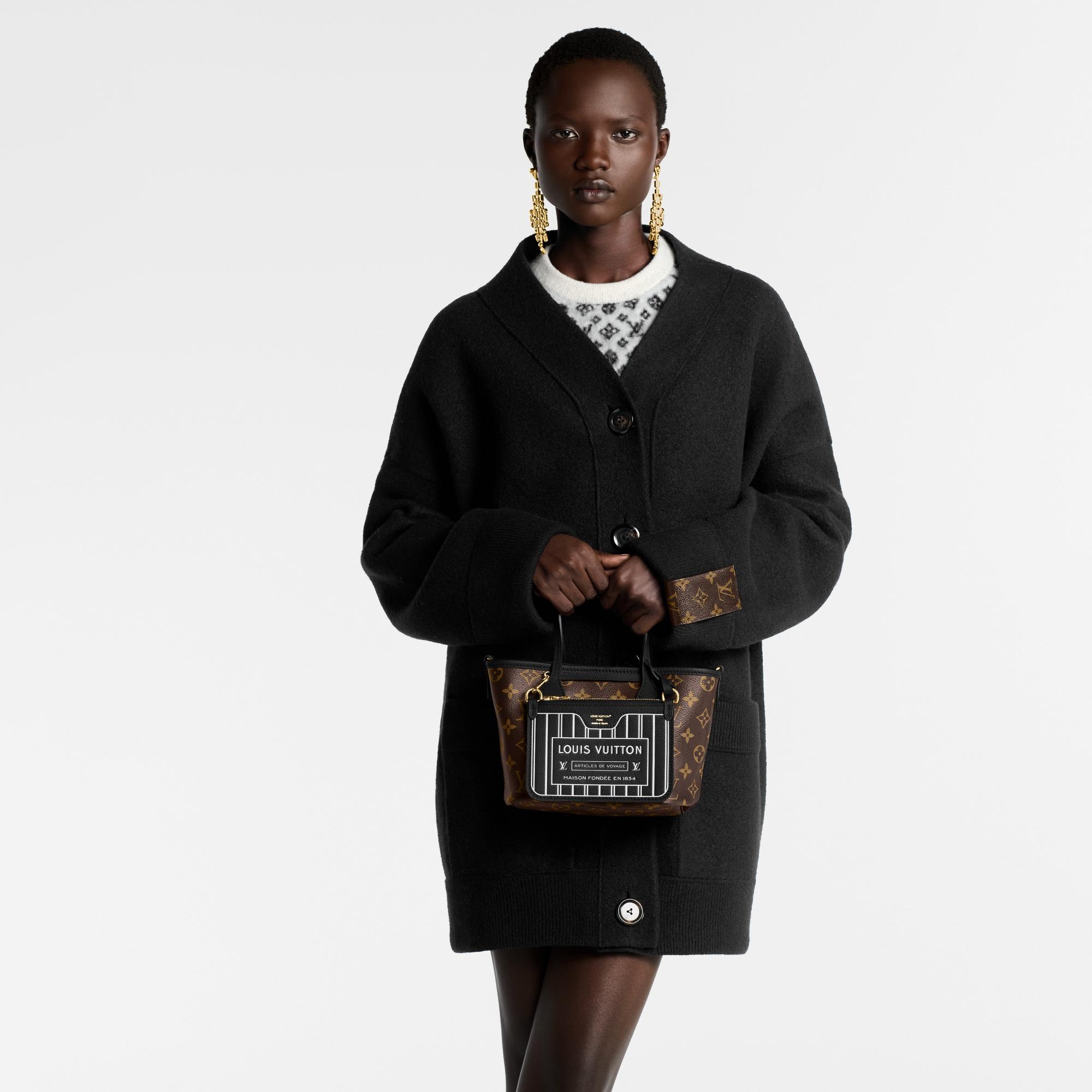 네버풀 반둘리에 인사이드 아웃 BB