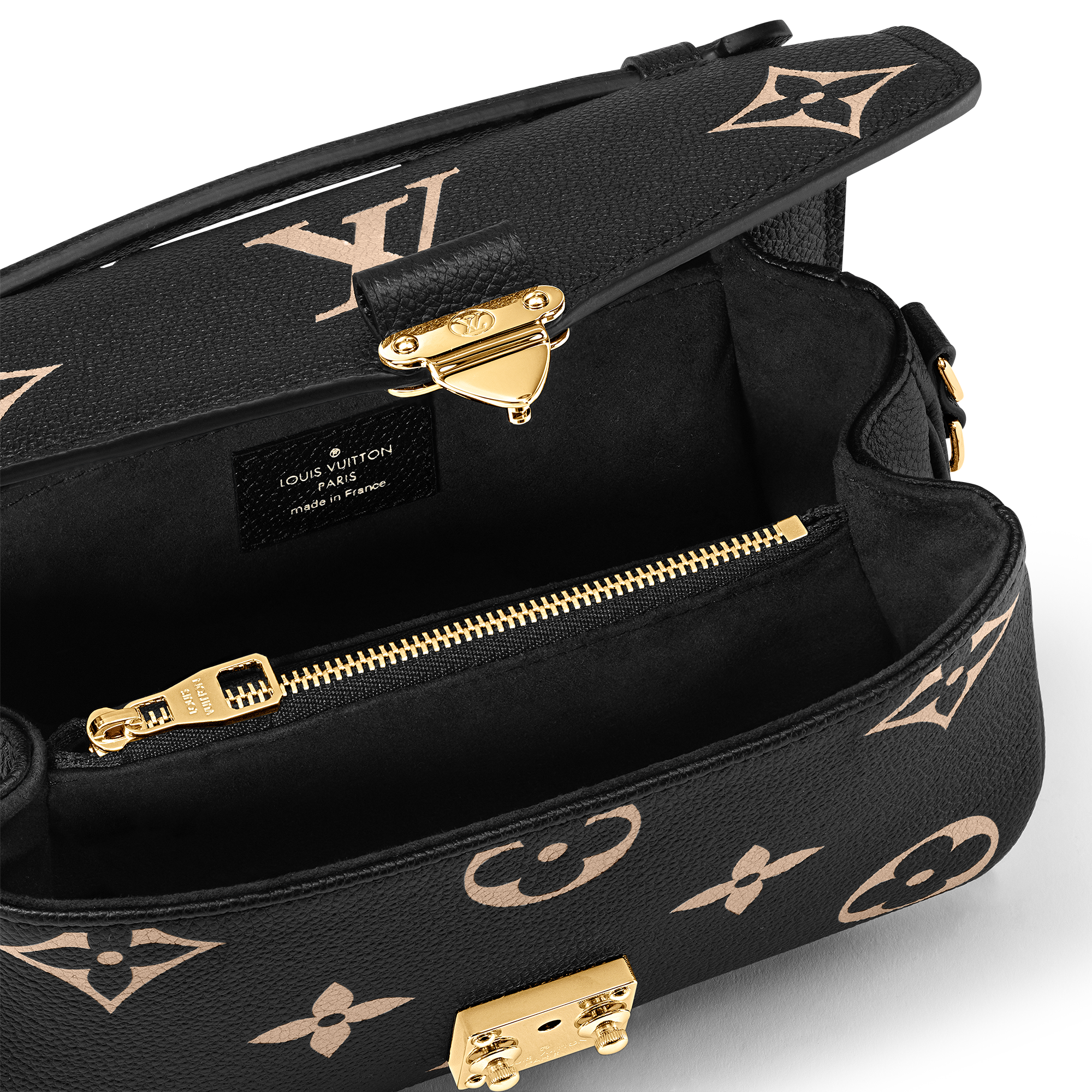 포쉐트 메티스 이스트 웨스트