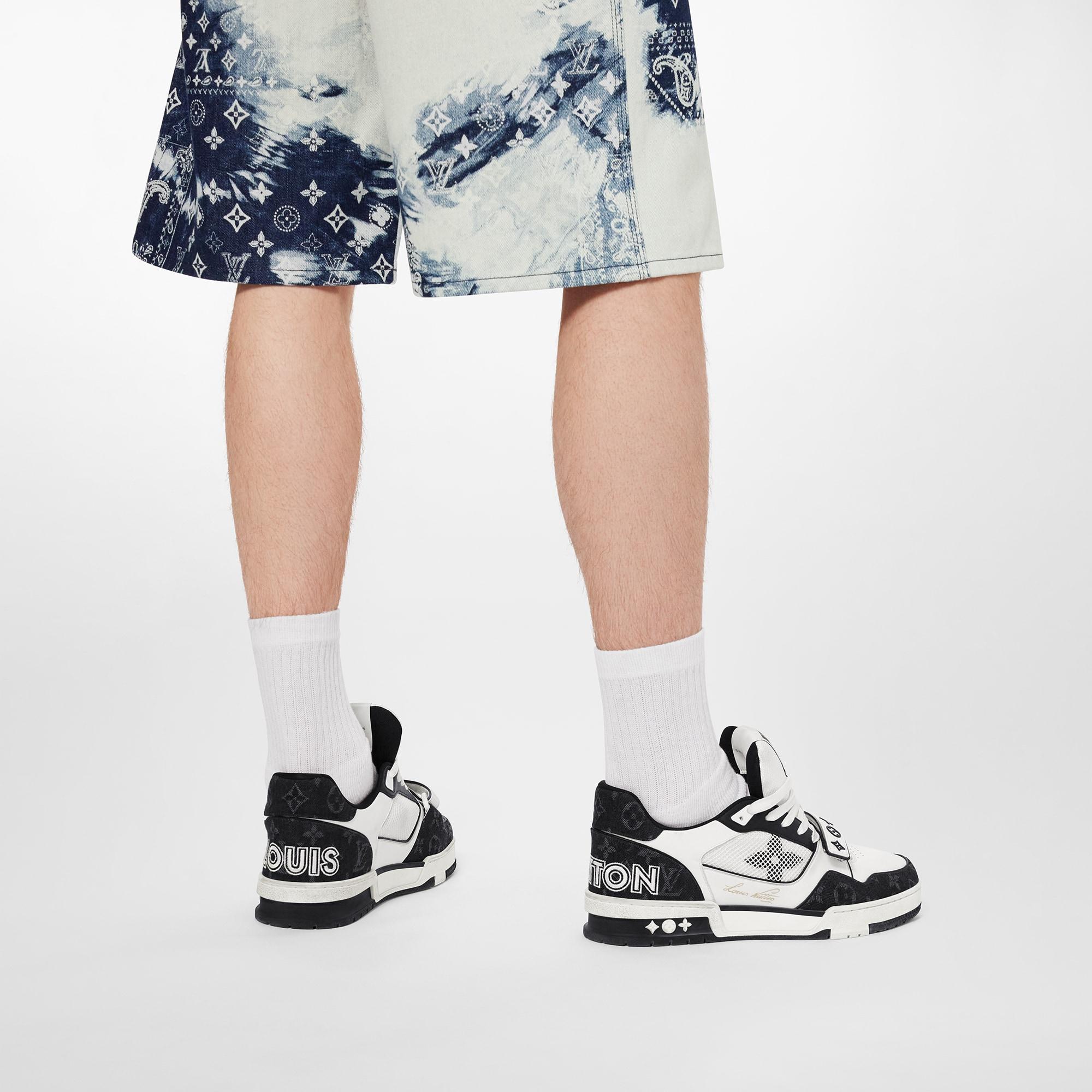 LV 트레이너 스니커즈