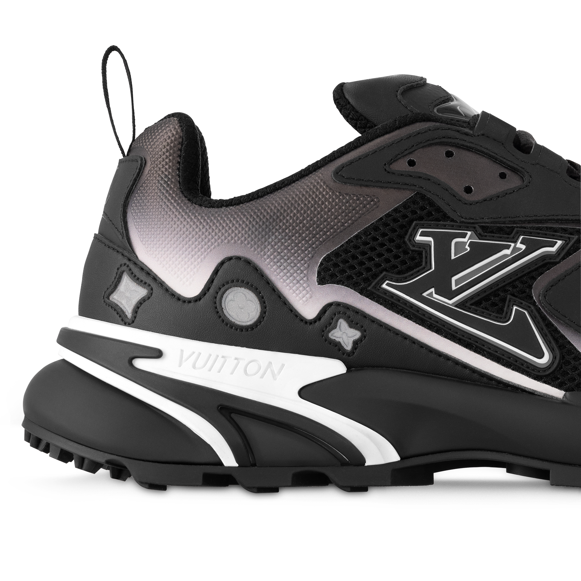 LV 러너 태틱 스니커즈