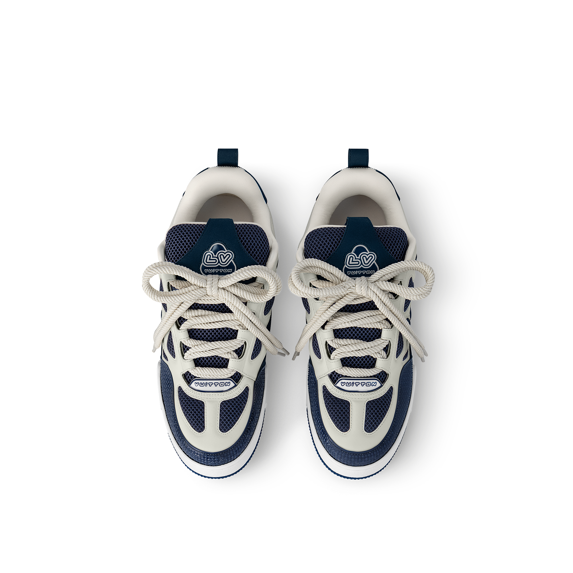 LV 스케이트 스니커즈