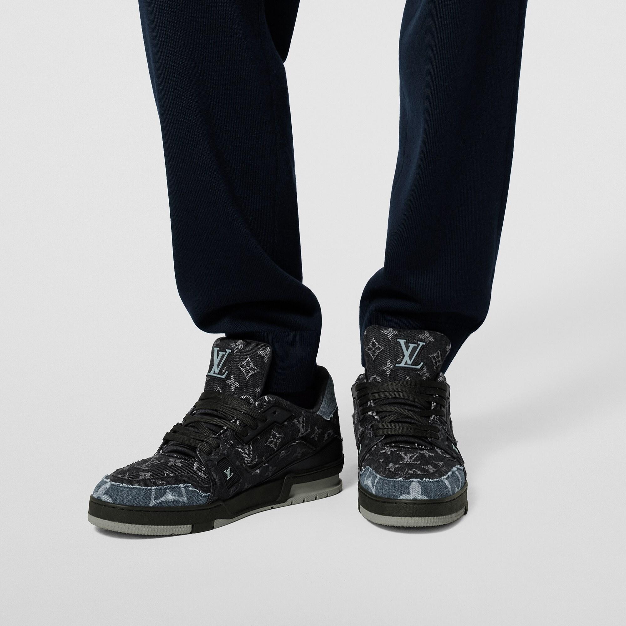 LV 트레이너 스니커즈