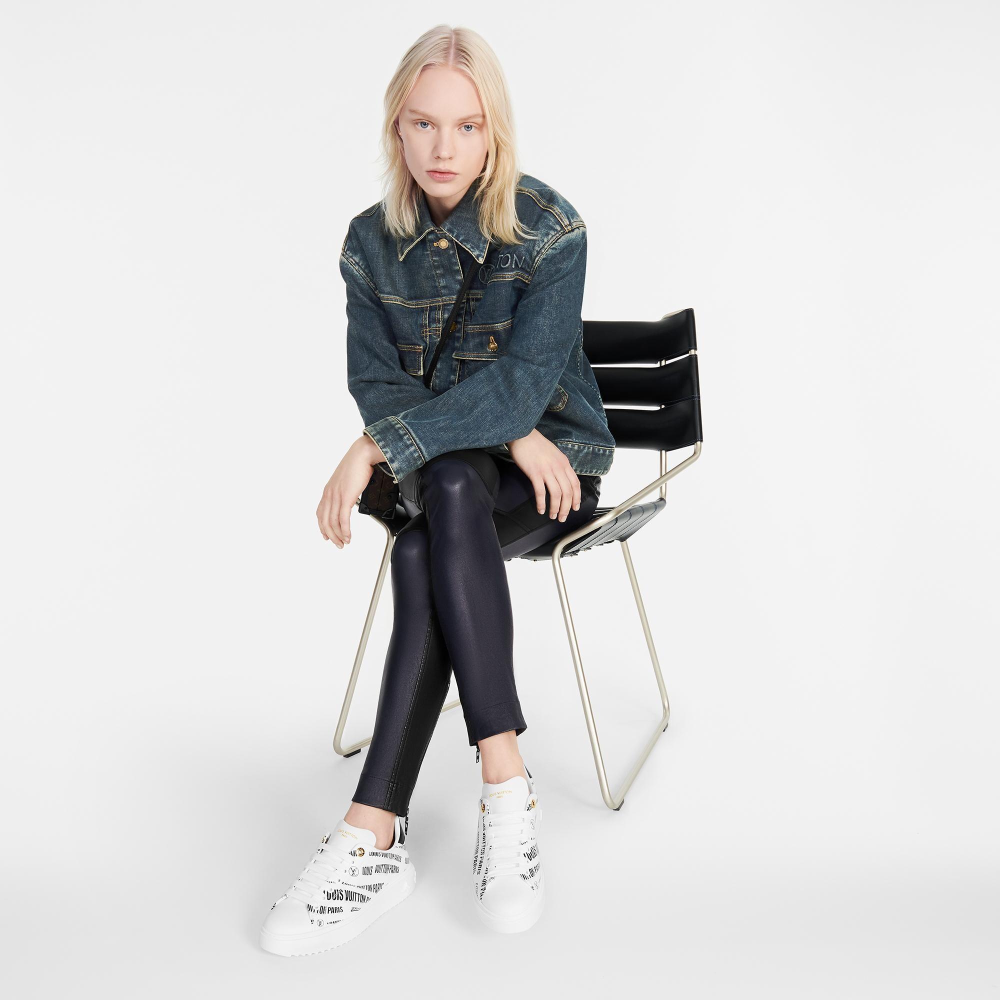 타임 아웃 스니커즈