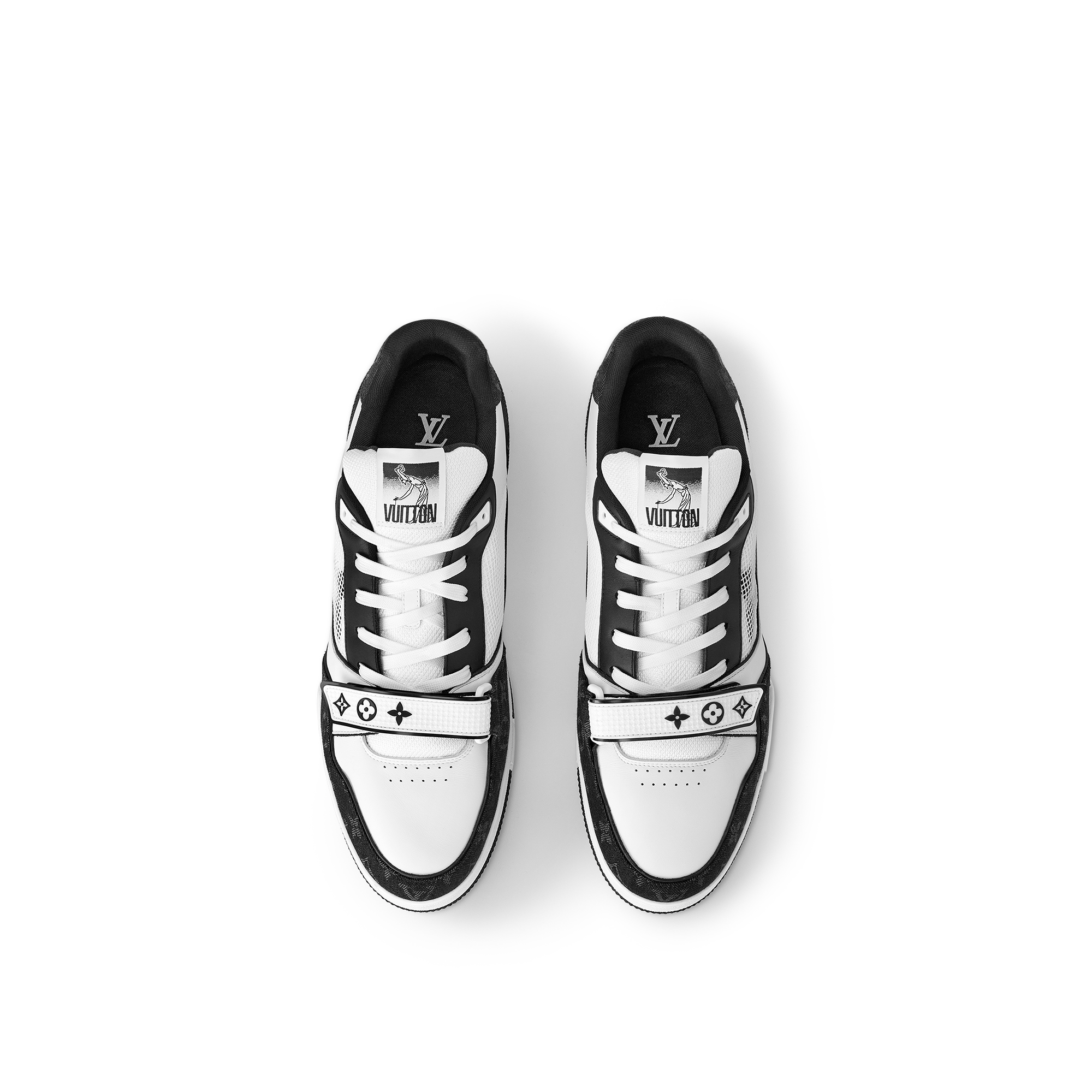 LV 트레이너 스니커즈