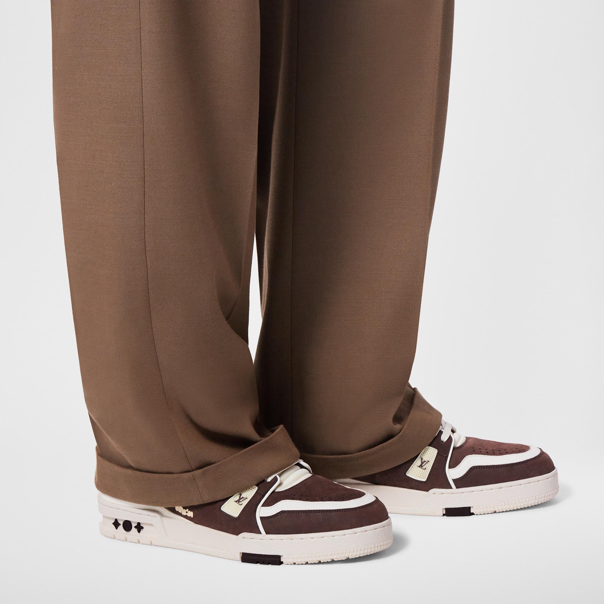 LV 트레이너 스니커즈