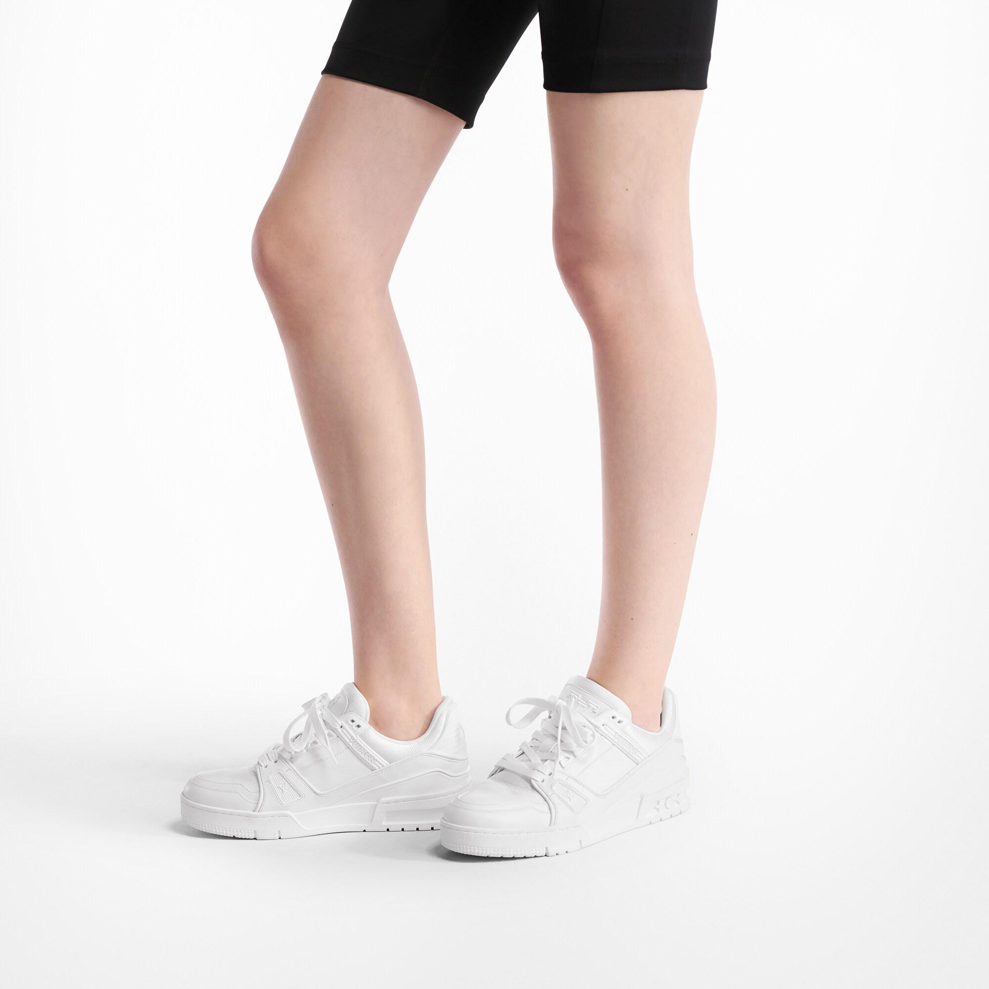 LV 트레이너 스니커즈