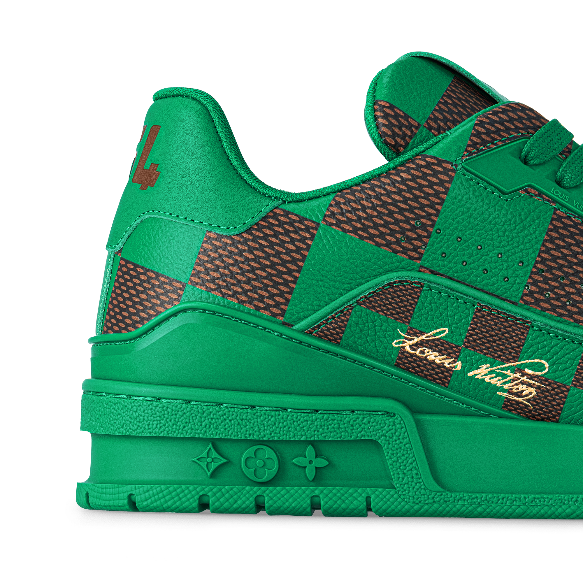 LV 트레이너 스니커즈