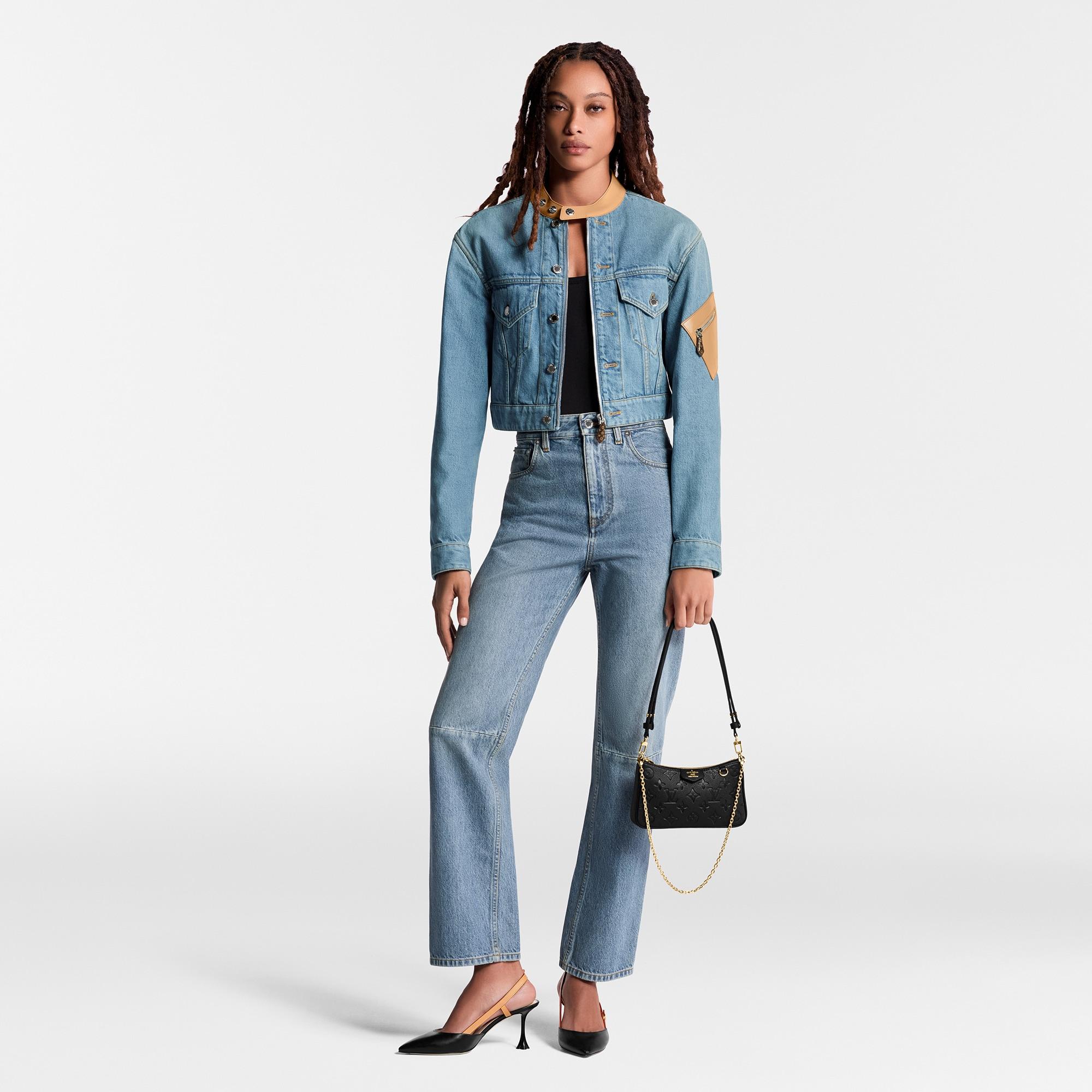 이지 파우치 온 스트랩