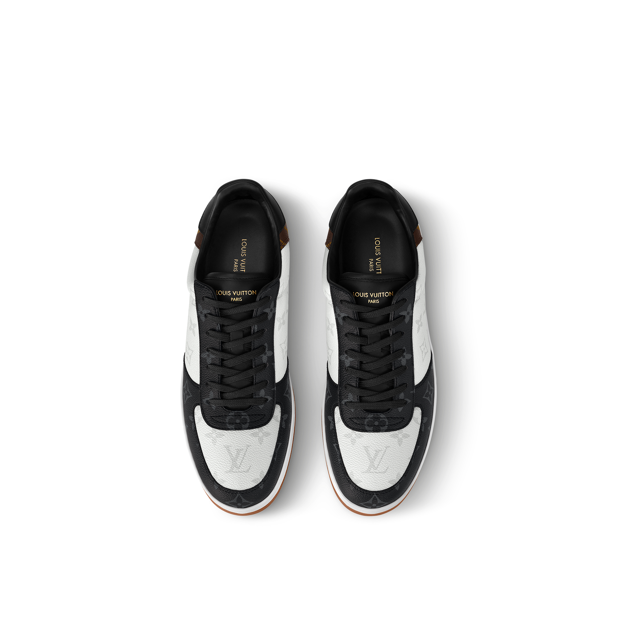 리볼리 스니커즈