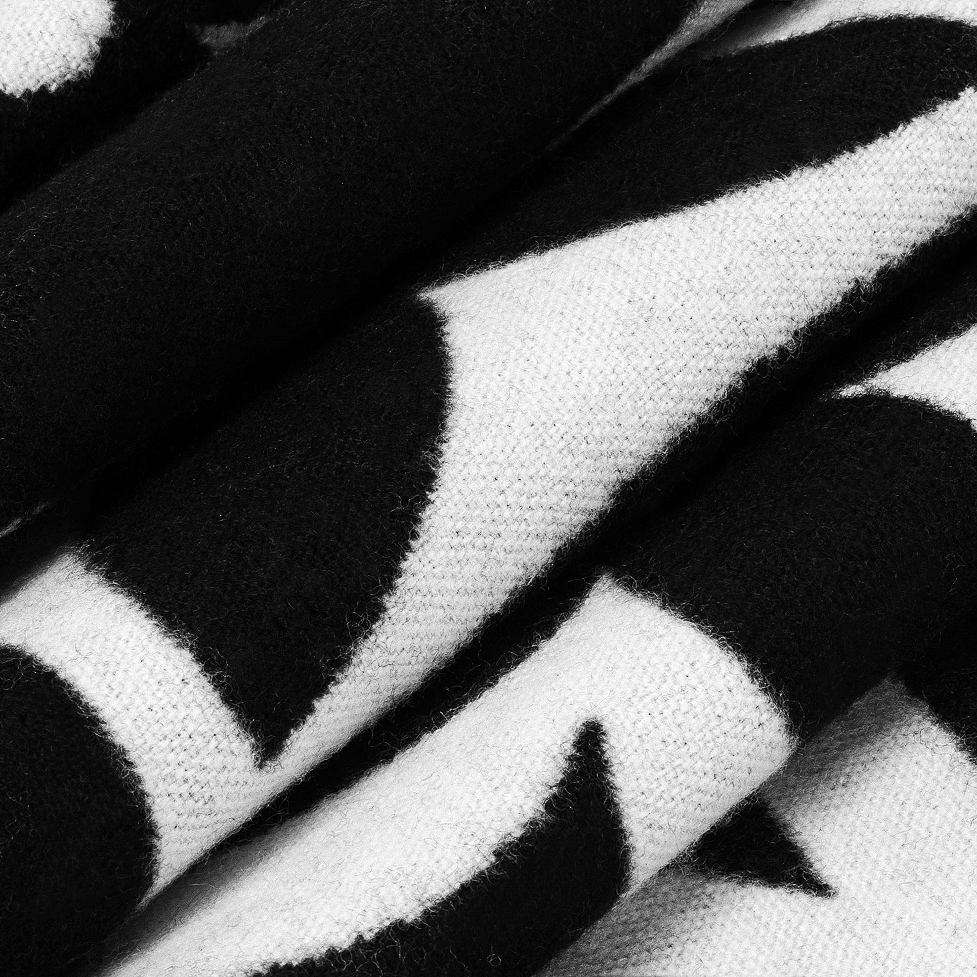 LV 메달리언 스카프