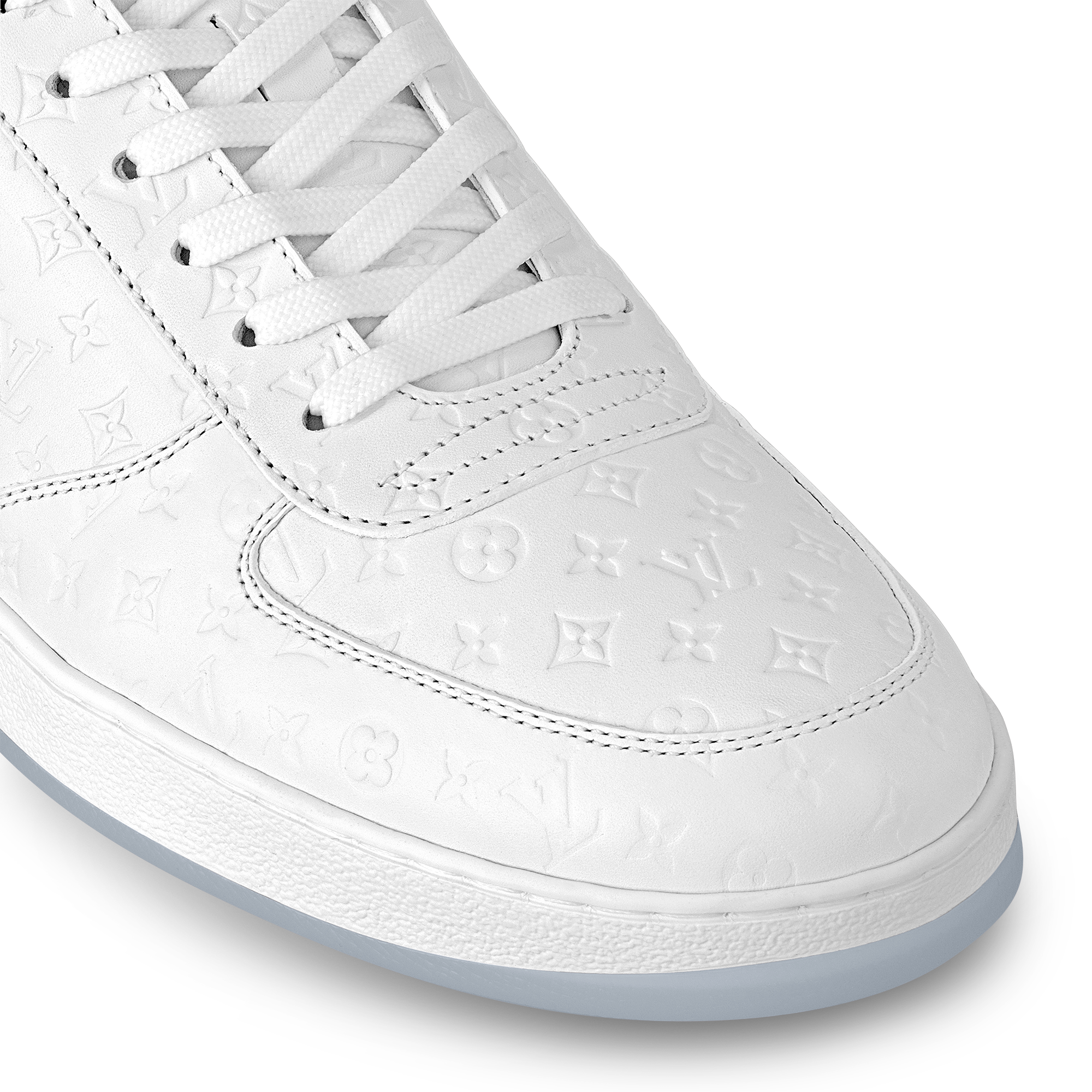 리볼리 스니커즈