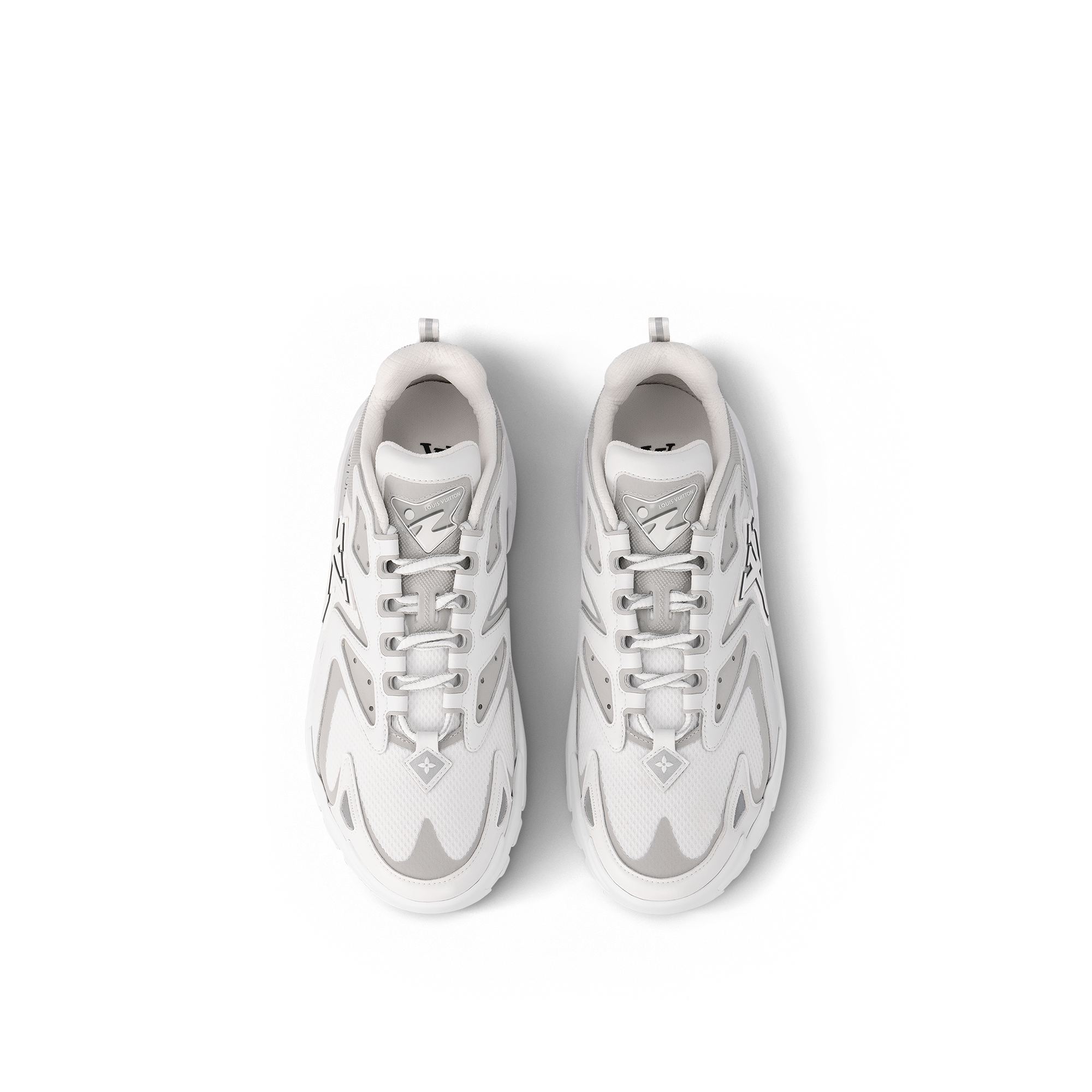 LV 러너 태틱 스니커즈