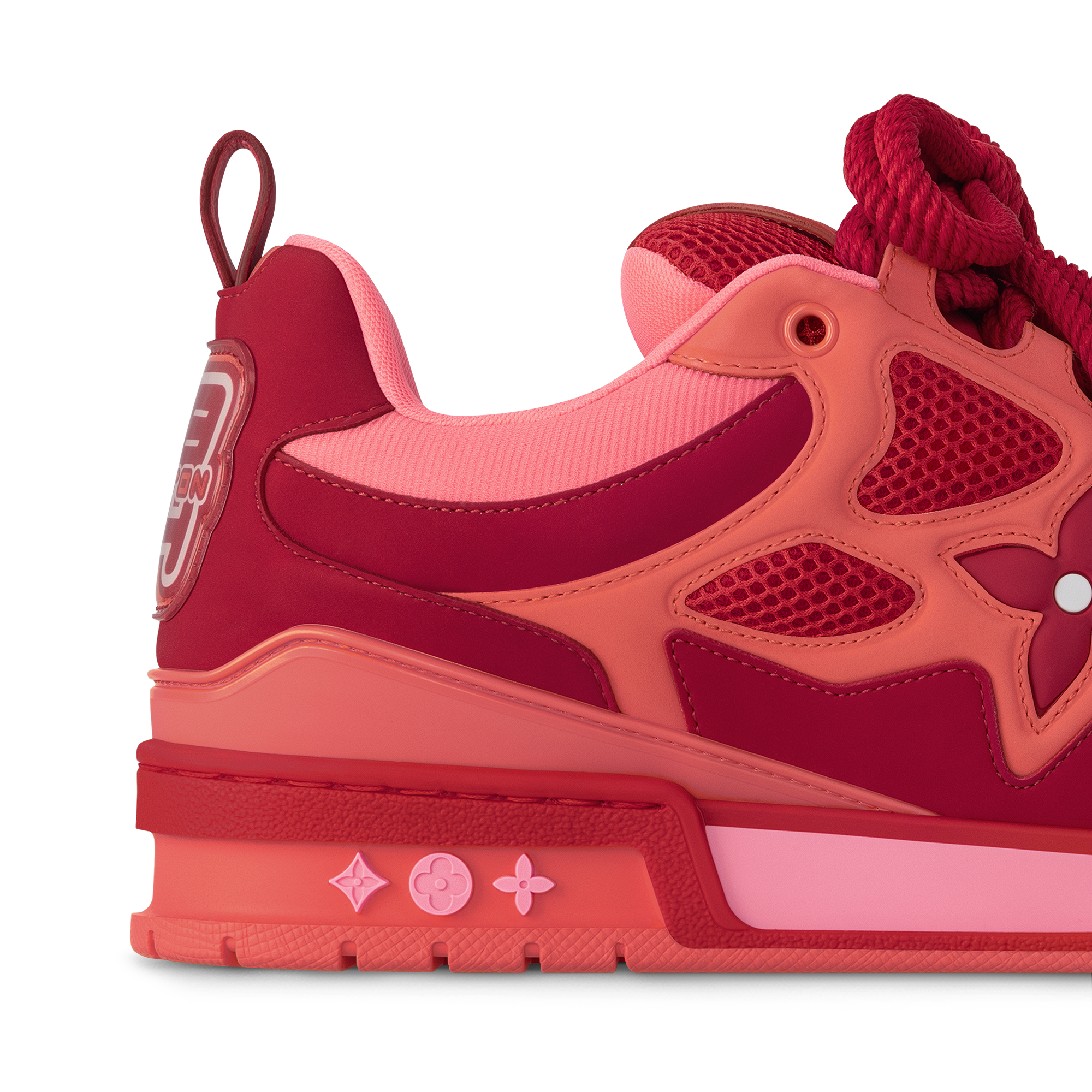 LV 스케이트 스니커즈