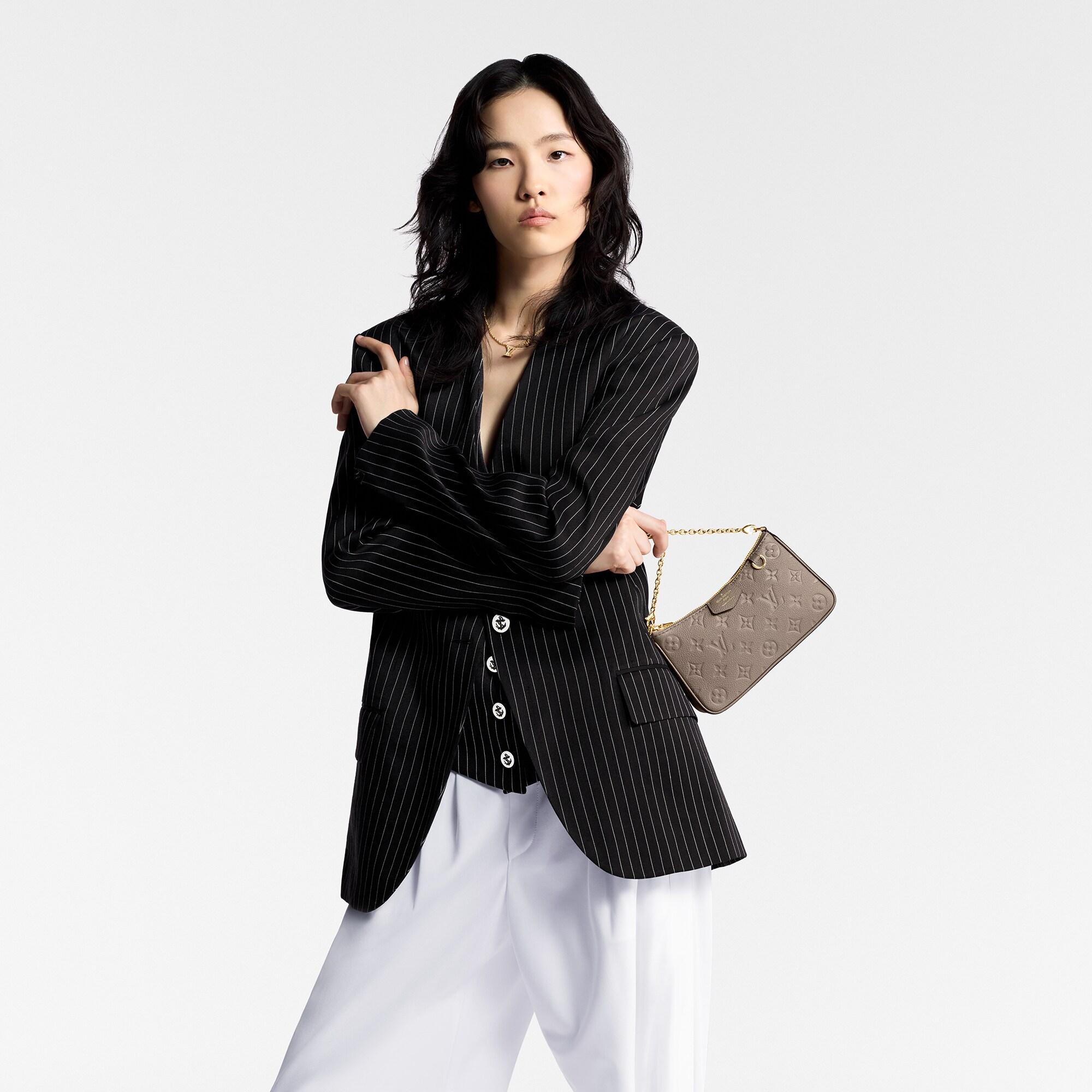 이지 파우치 온 스트랩