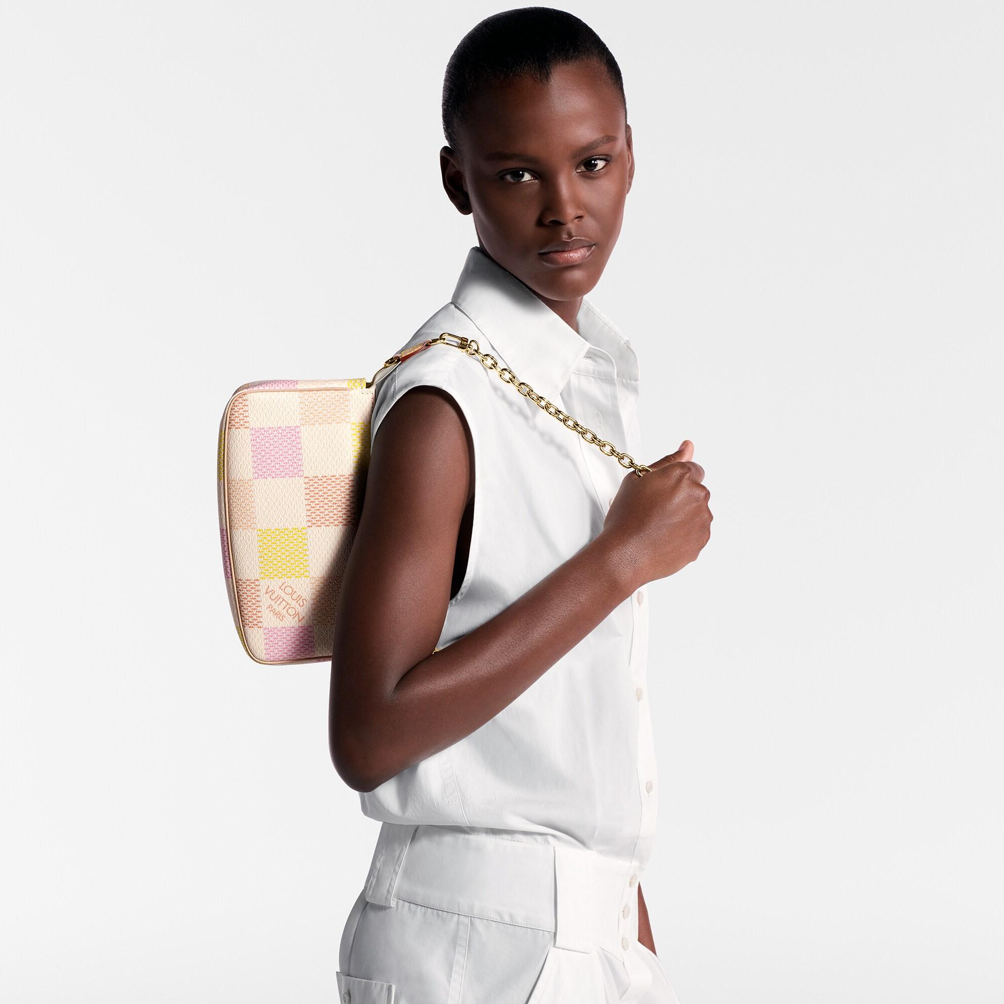 포쉐트 악세수아