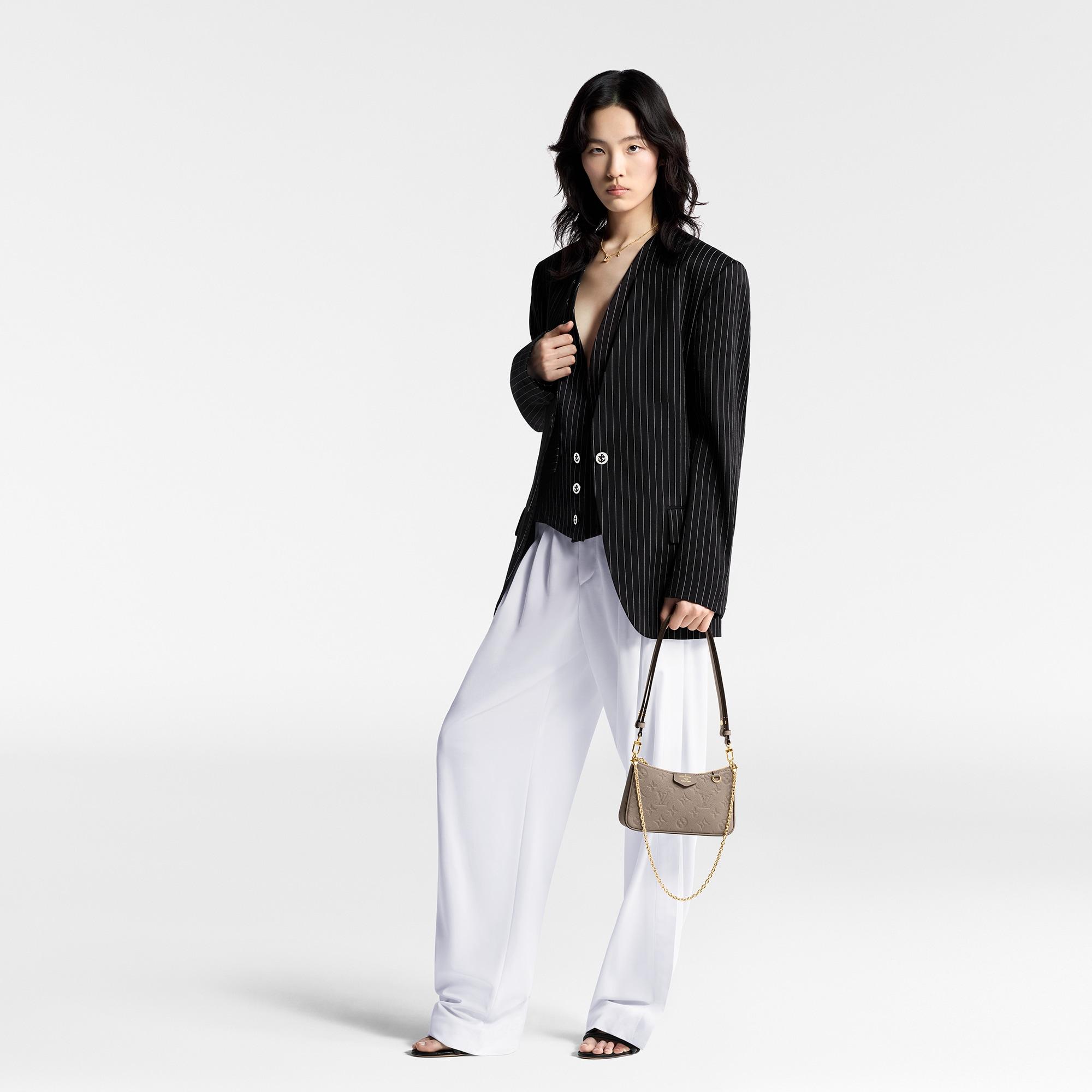 이지 파우치 온 스트랩