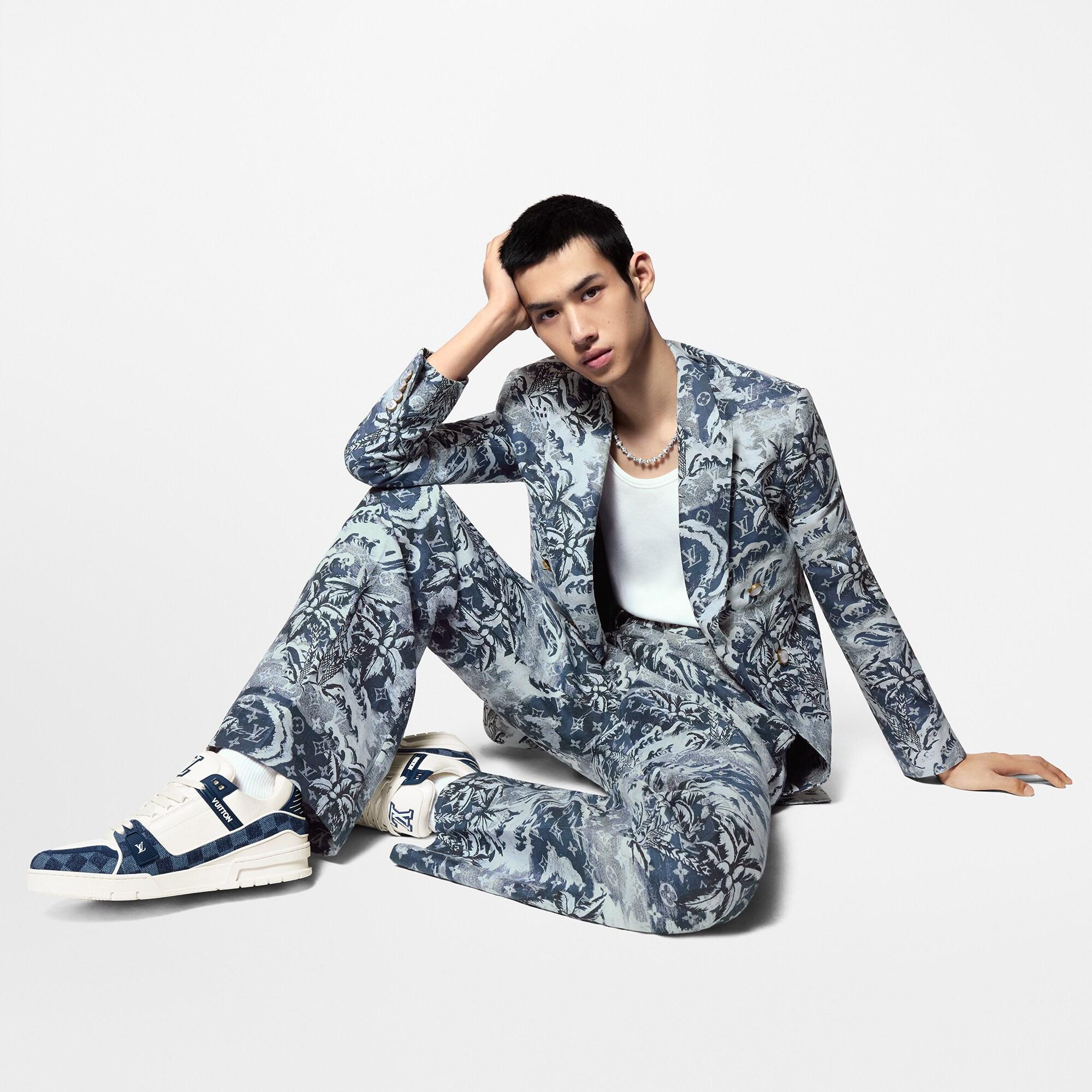 LV 트레이너 스니커즈