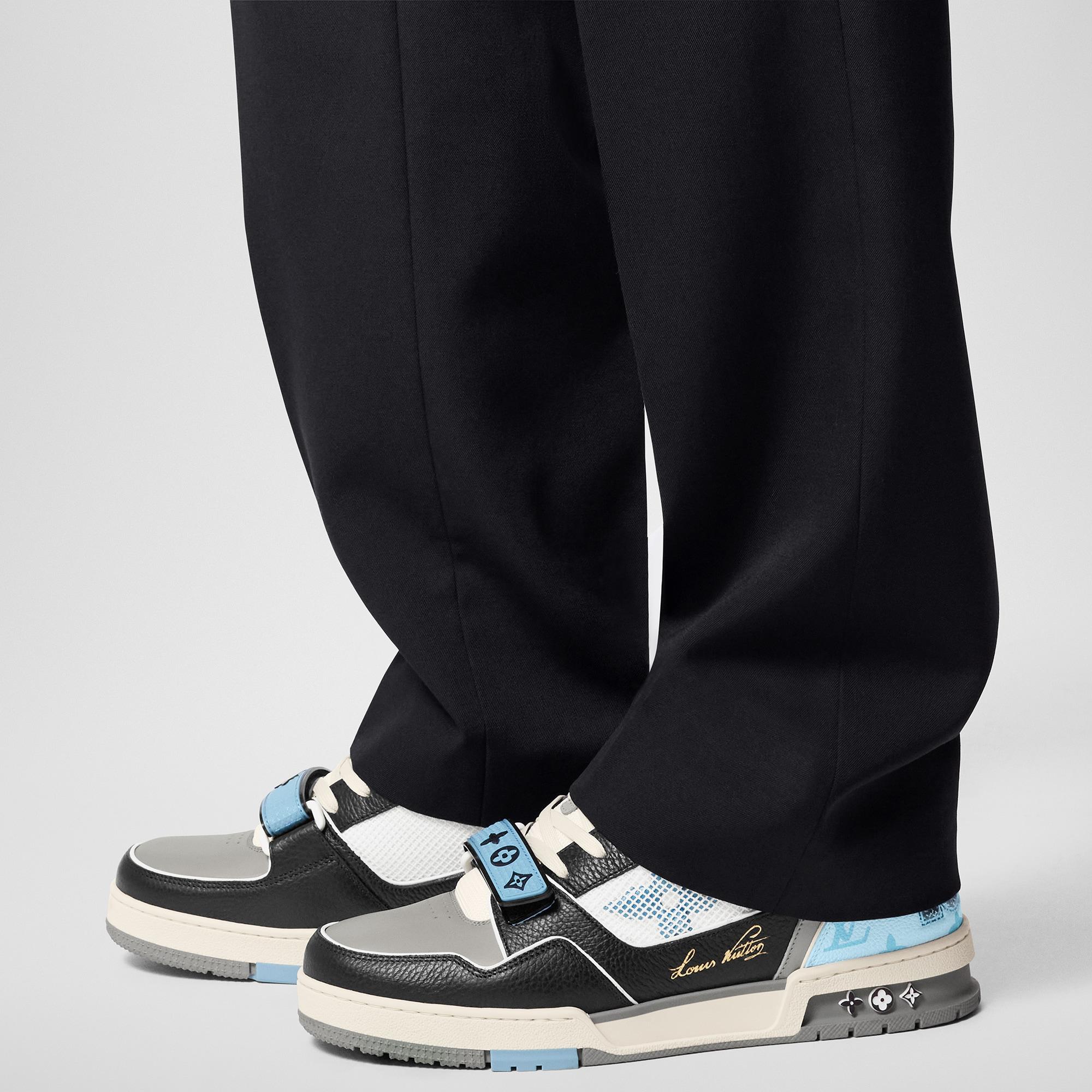 LV 트레이너 스니커즈