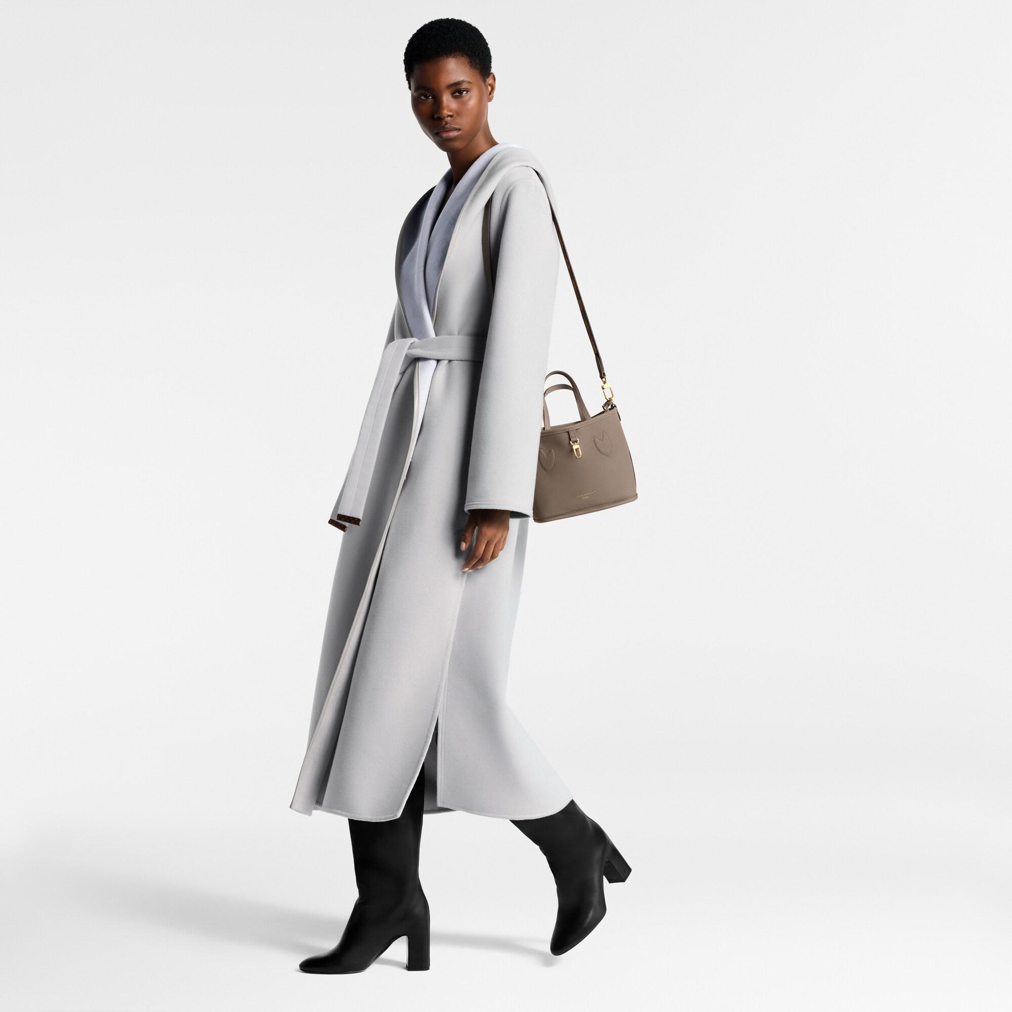 네버풀 반둘리에 인사이드 아웃 BB