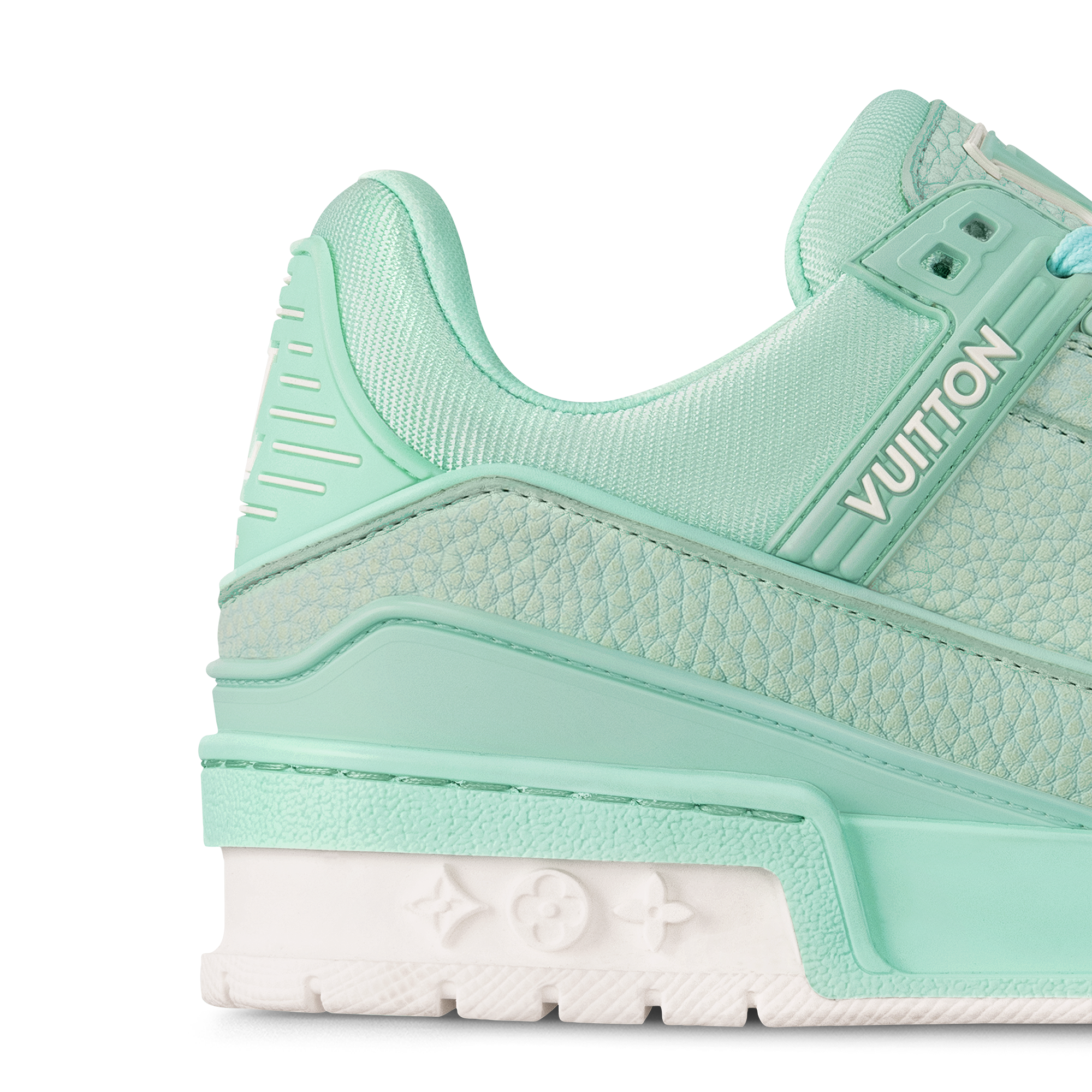 LV 트레이너 스니커즈