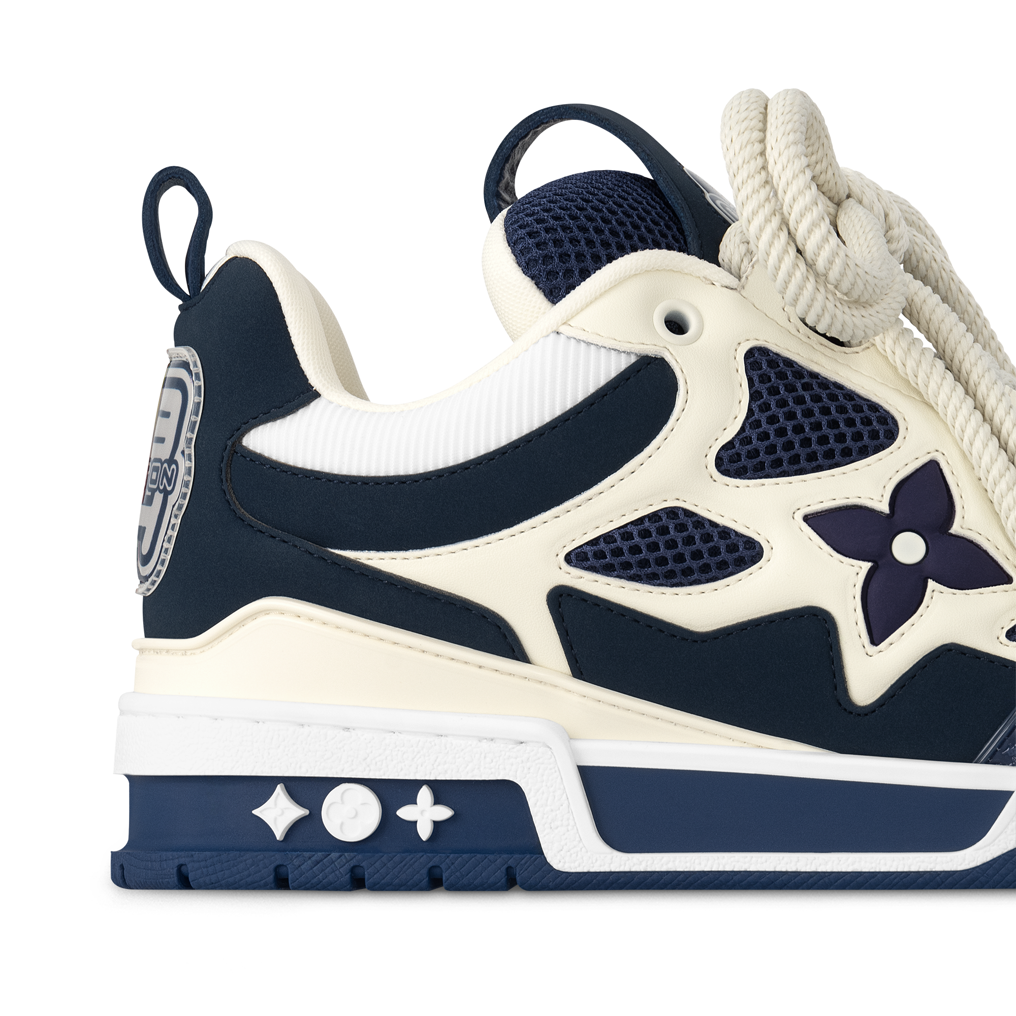 LV 스케이트 스니커즈