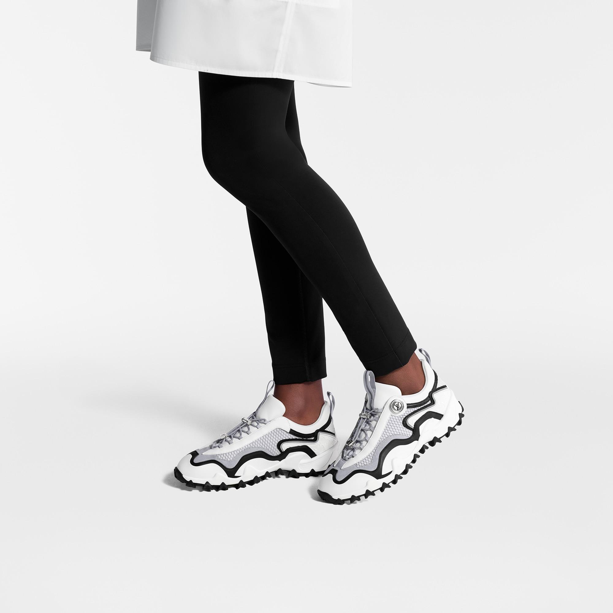 LV 러시 스니커즈