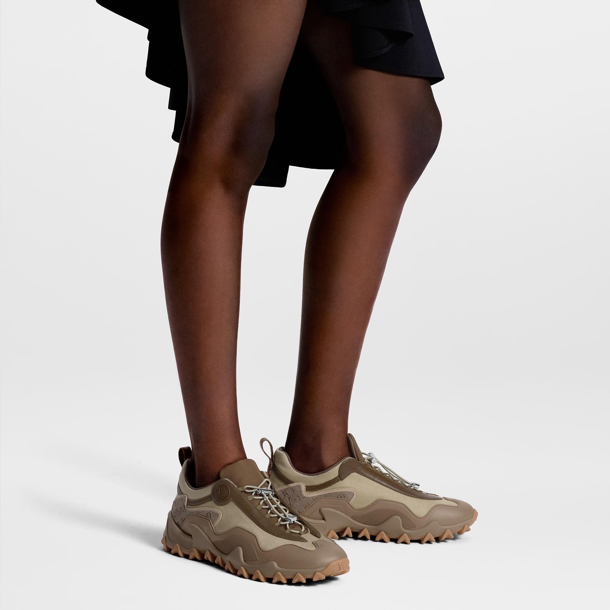 LV 러시 스니커즈