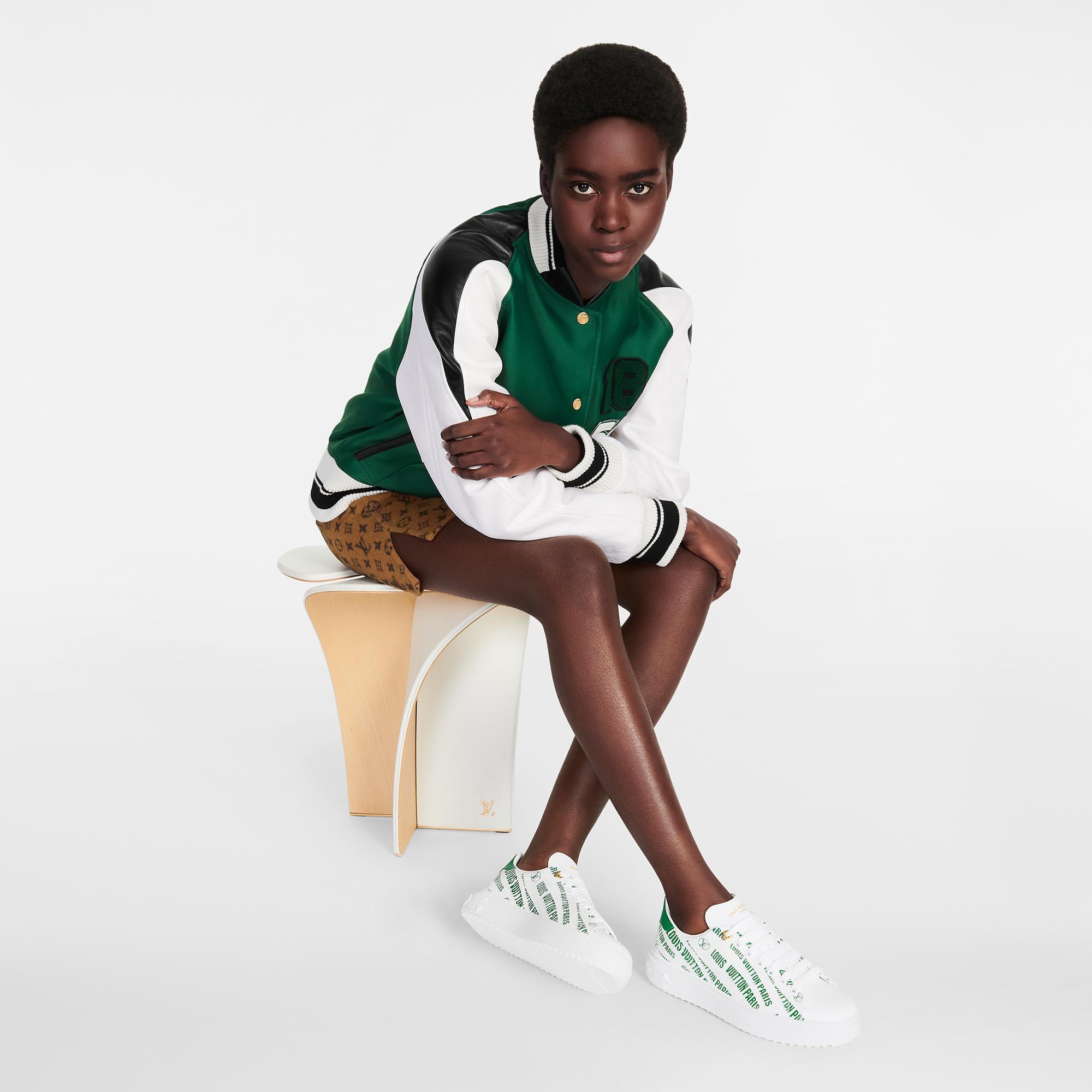 타임 아웃 스니커즈