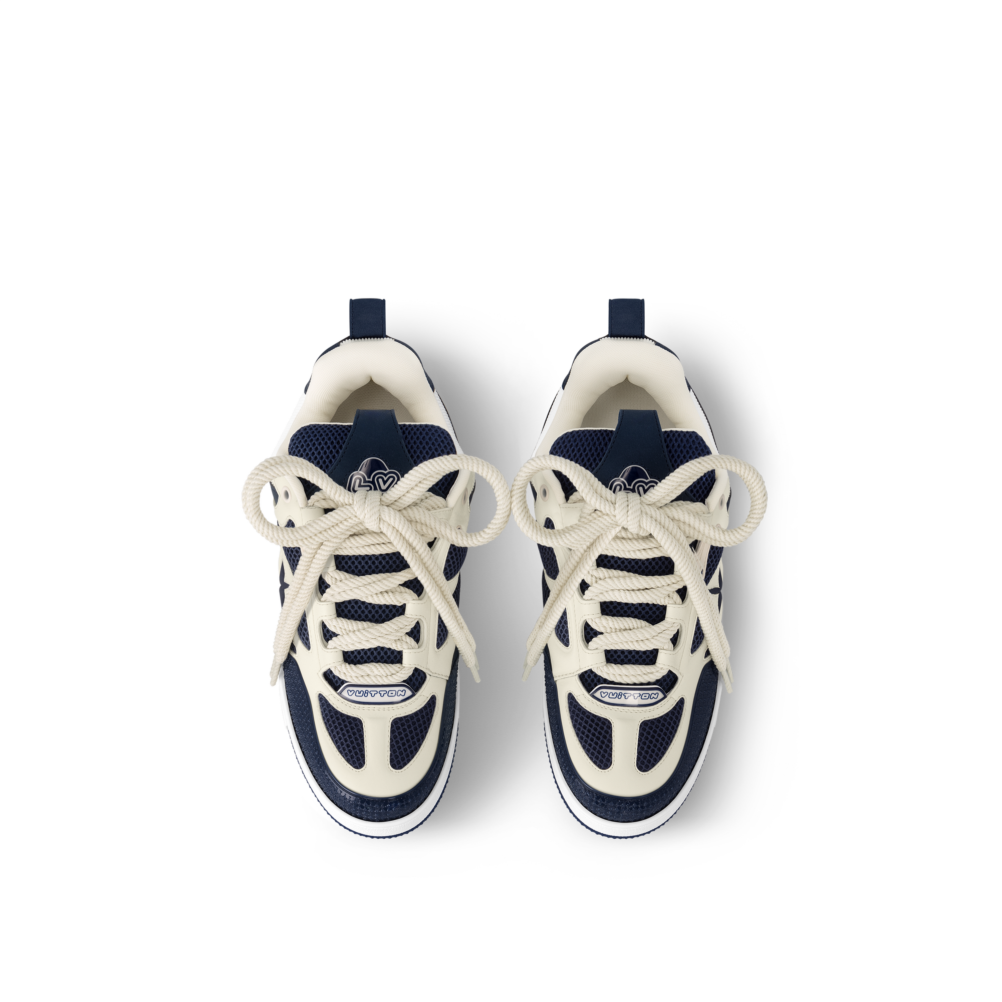 LV 스케이트 스니커즈