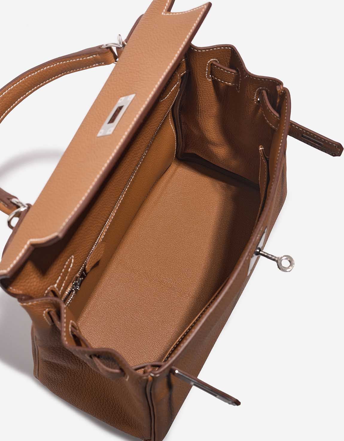 Hermès Kelly 28 Gold Hardware Epsom Leather 37 Gold Brown