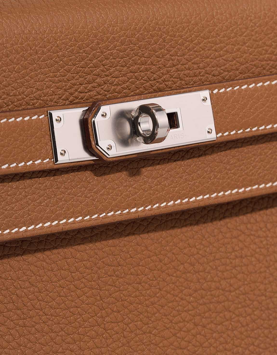 Hermès Kelly 28 Gold Hardware Epsom Leather 37 Gold Brown