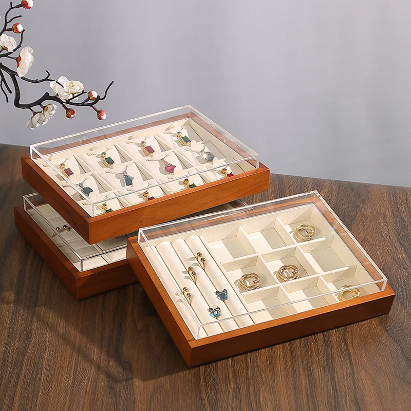 P001 Beige DIGU Luxury Earring Ring Necklace Microfiber With Wood Jewelry Display Tray