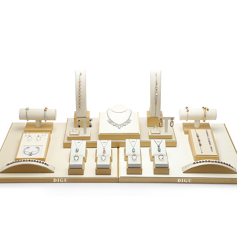 S037 beige DIGU 2024 Hot selling PU Leather jewelry props jewelry display set