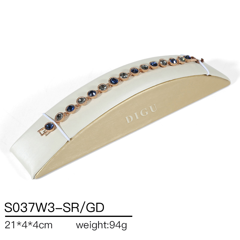 S037 beige DIGU 2024 Hot selling PU Leather jewelry props jewelry display set