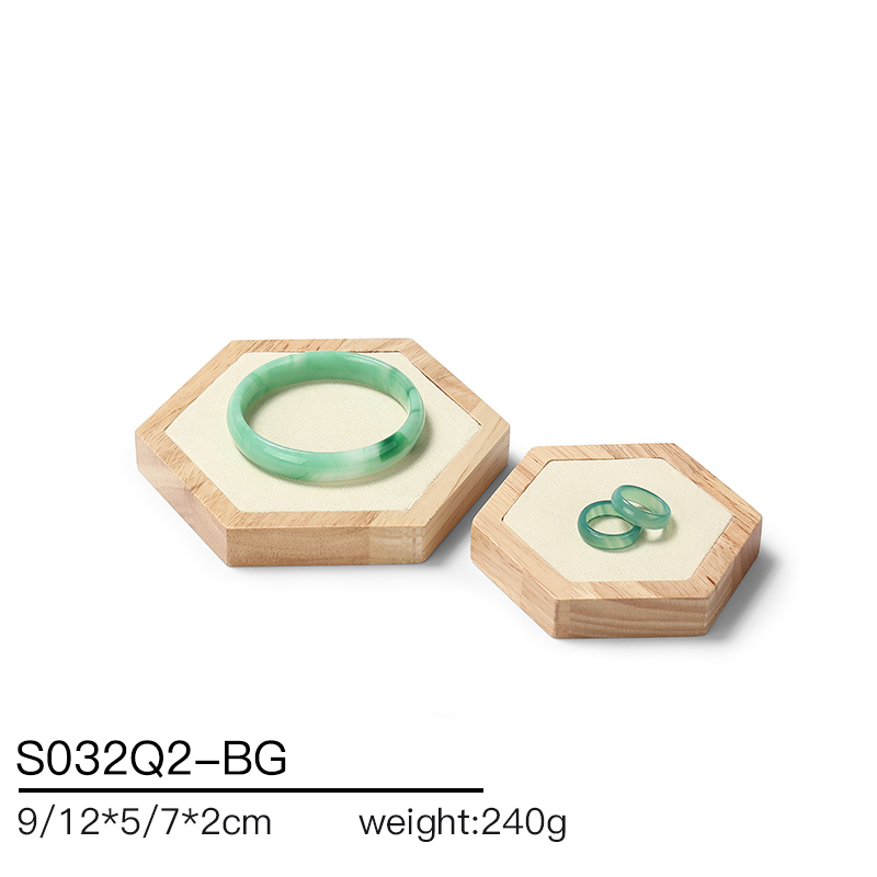 S032 Beige DIGU Luxury Microfiber Wood Jewelry Display Props Set