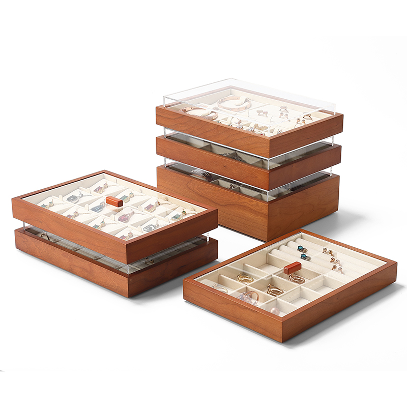 P001 Beige DIGU Luxury Earring Ring Necklace Microfiber With Wood Jewelry Display Tray