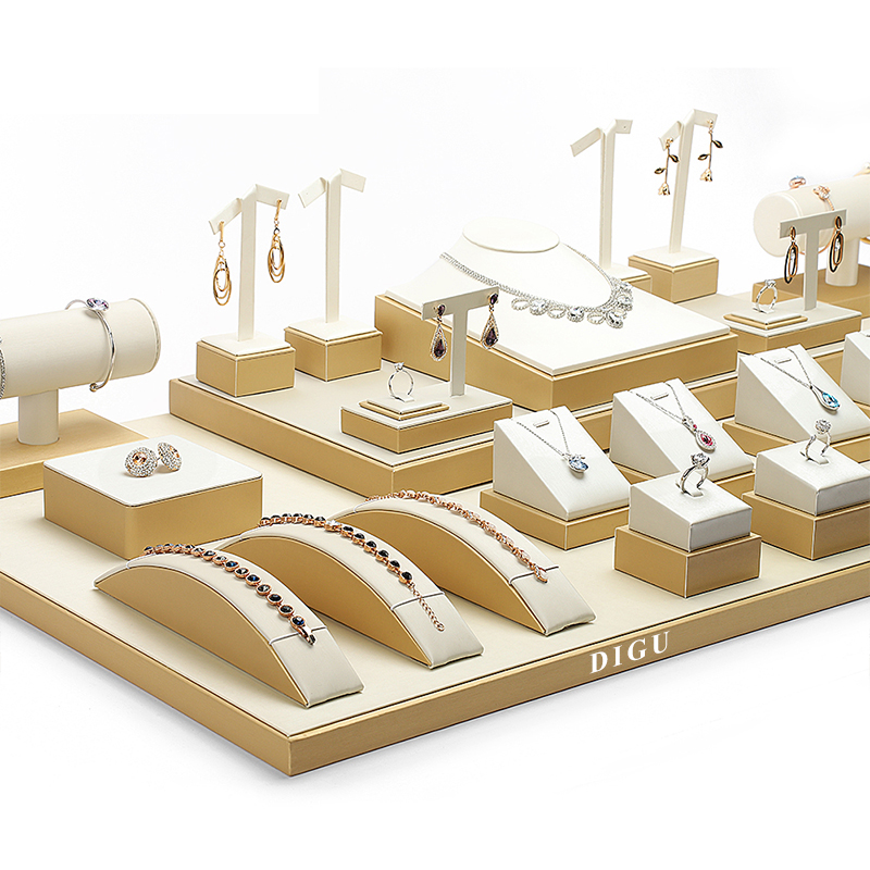 S037 beige DIGU 2024 Hot selling PU Leather jewelry props jewelry display set