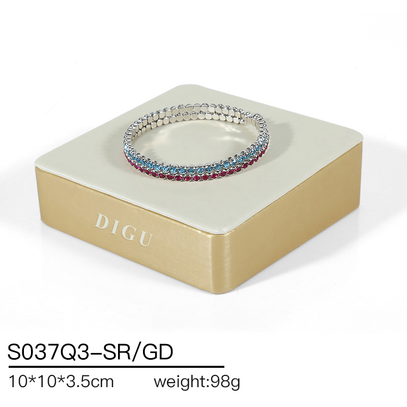 S037 beige DIGU 2024 Hot selling PU Leather jewelry props jewelry display set