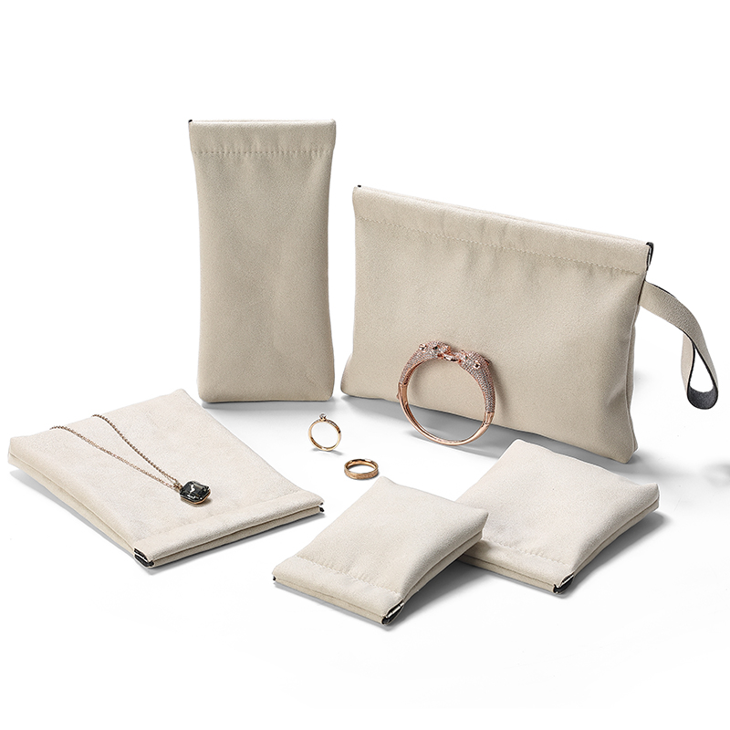 BD003 DIGU high quality Custom Logo Printed Flannelette Jewelry Pouch