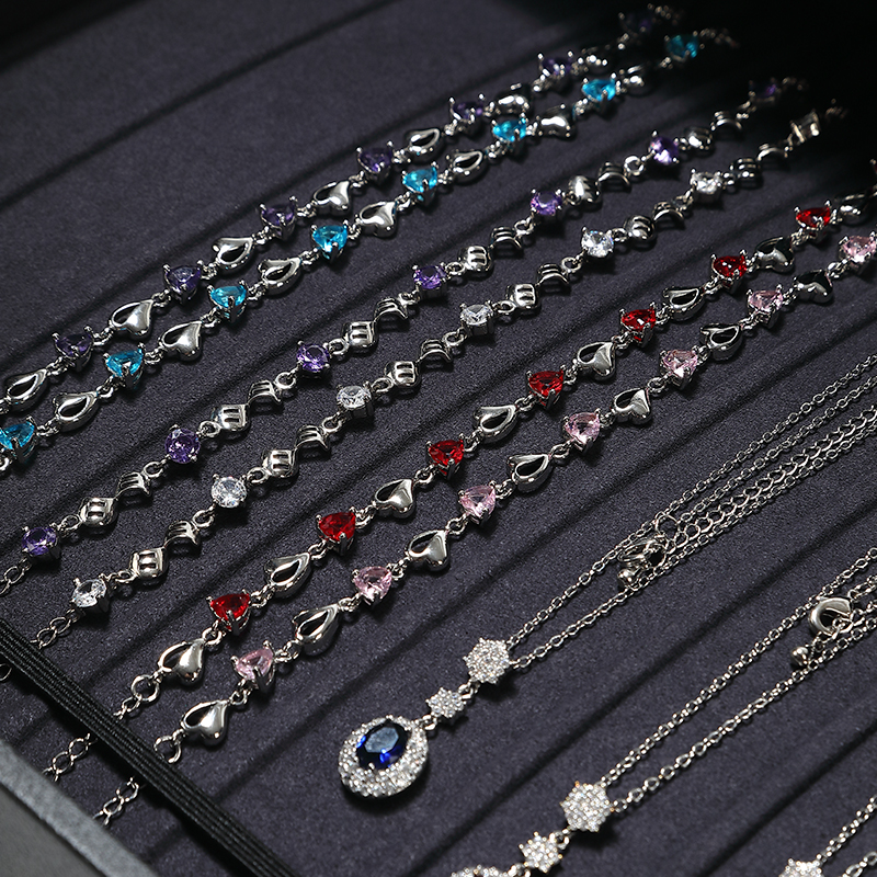 P002 Black DIGU high quality PU Leather Necklace Bracelet Pendant Jewelry Display Tray