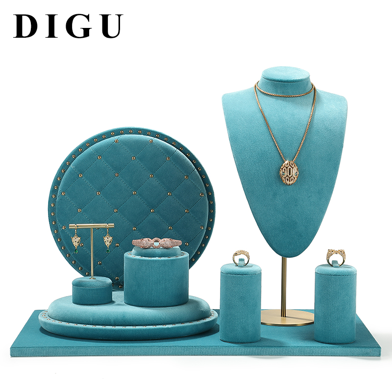 S005 Green DIGU Velvet Jewelry Display Stand Luxury Jewelry Display props for Ring Earrings Bracelet