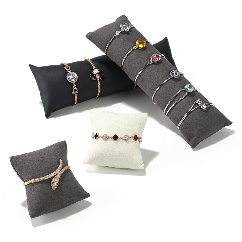 S009 DIGU Custom Luxury Microfiber PU Pillow for Bracelet Watch Jewelry Container